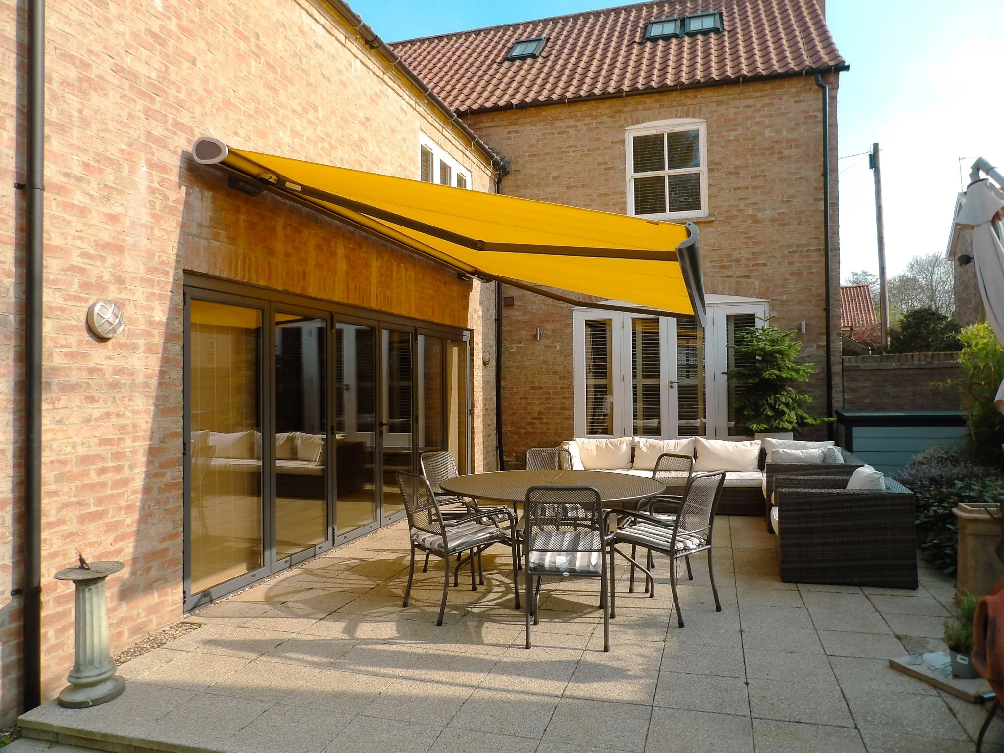 AWNING INSTALLED IN HULL — Shade Zone