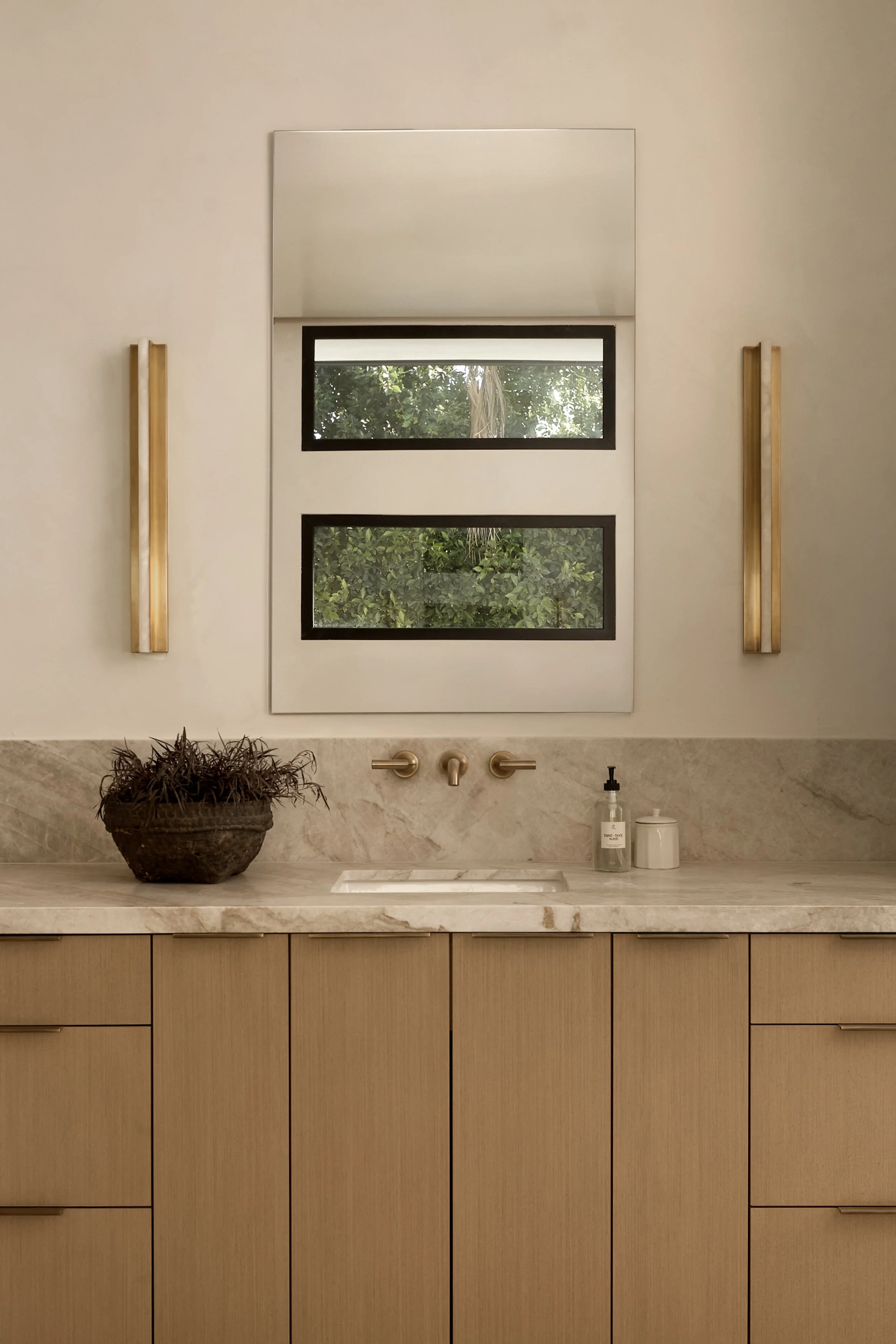 Hagit Taylor Design11366.jpg