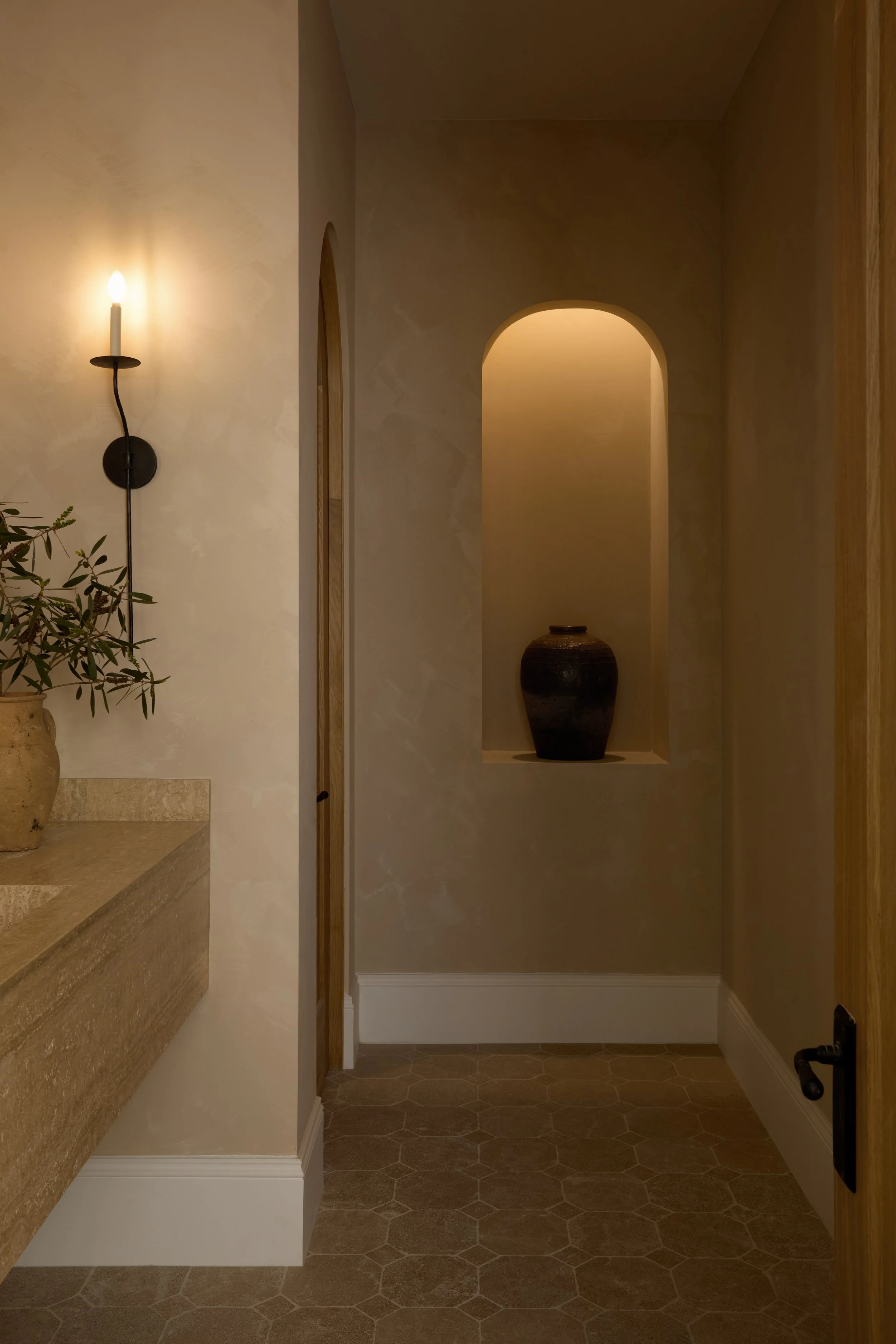 Hagit Taylor Design 102.jpg