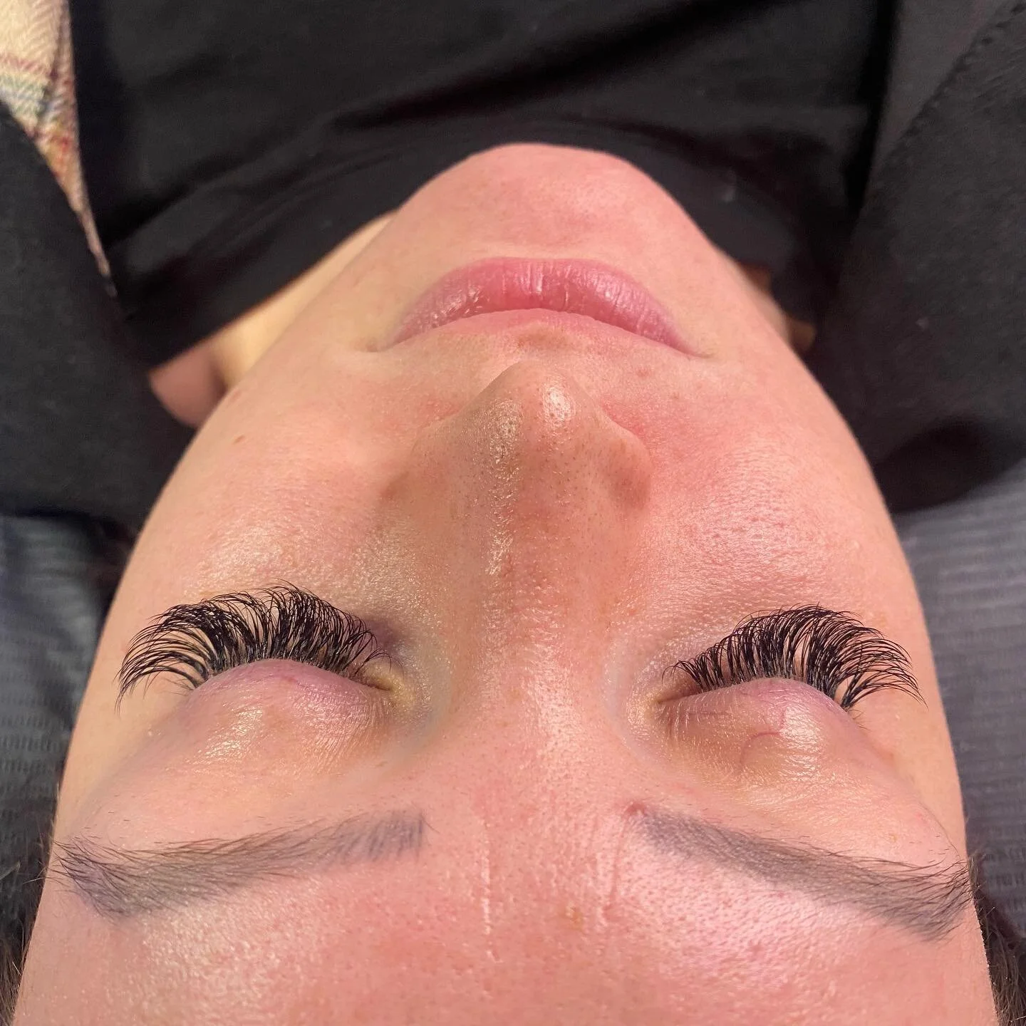 2week retention on my light volume client ☺️ Thank you Brooke for being with me since the beginning and trusting in the aftercare!