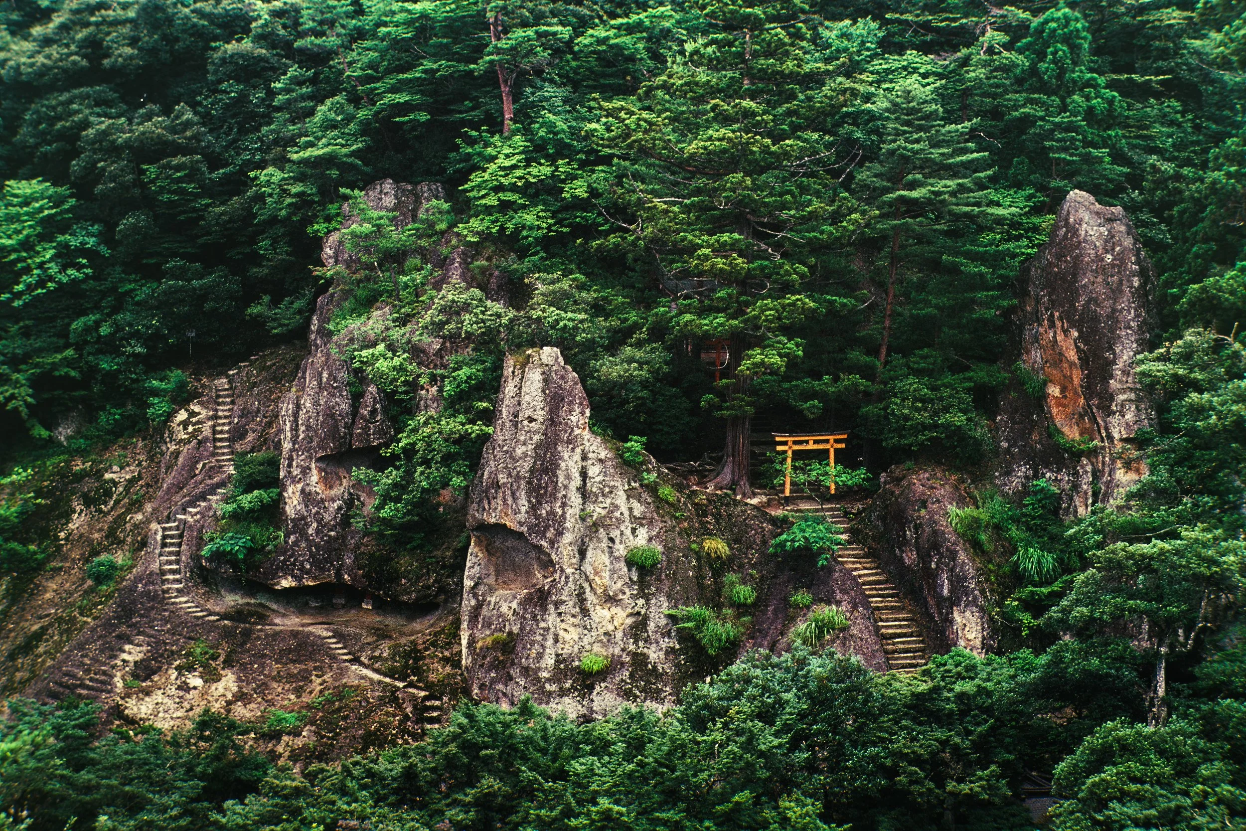 Natadera Temple, Ishikawa Prefecture, Chubu. 1978