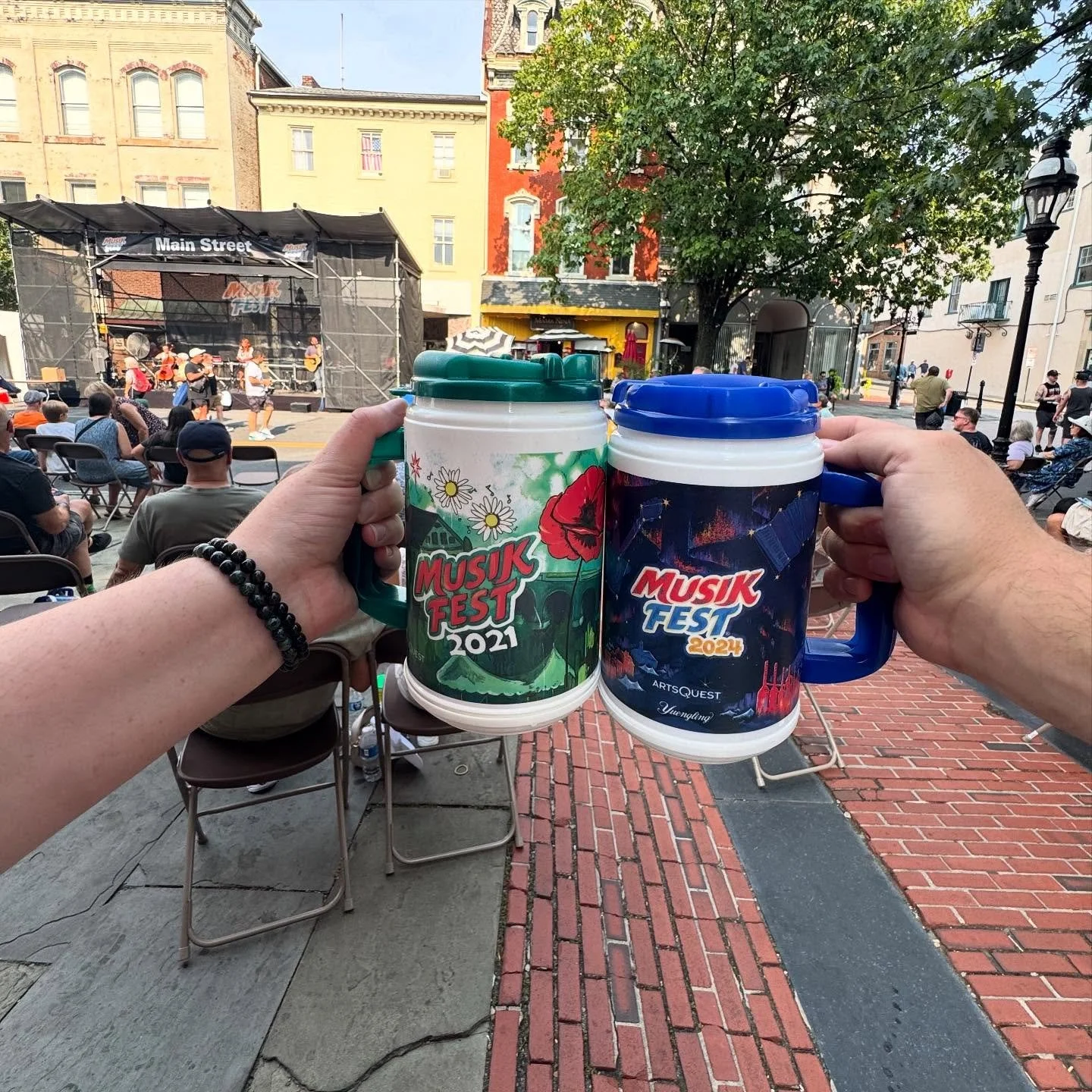 Mugs up, Lehigh Valley! 🎶🍻
What local beer, cider, or mead are you sipping at @musikfest? Let&rsquo;s see those fest picks and show love to the incredible breweries that make this valley taste so good. 
.
.
#DrinkLocal #localbeer #lehighvalley #leh