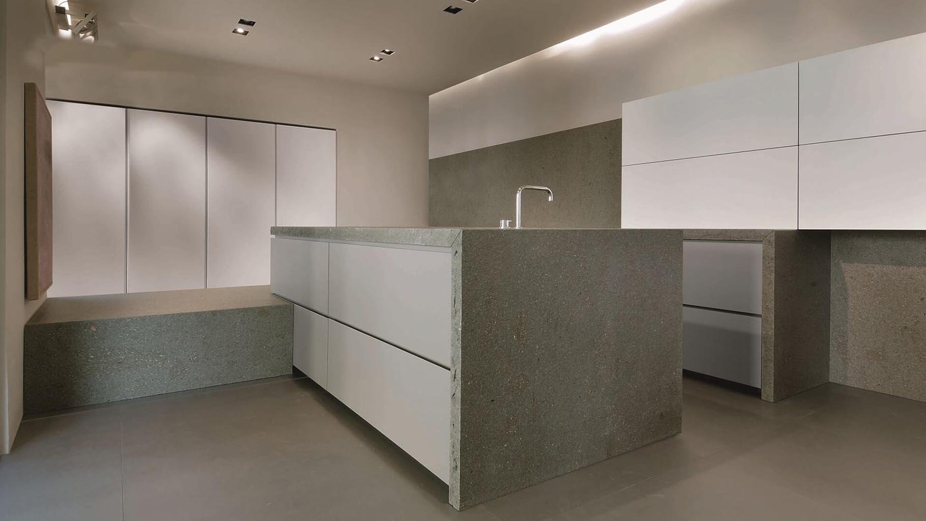 atelier-07-1024h.jpg
