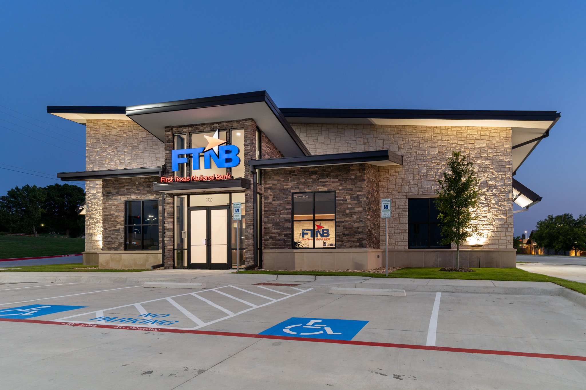 First Texas National Bank - Sherman — PhaseOne Builders