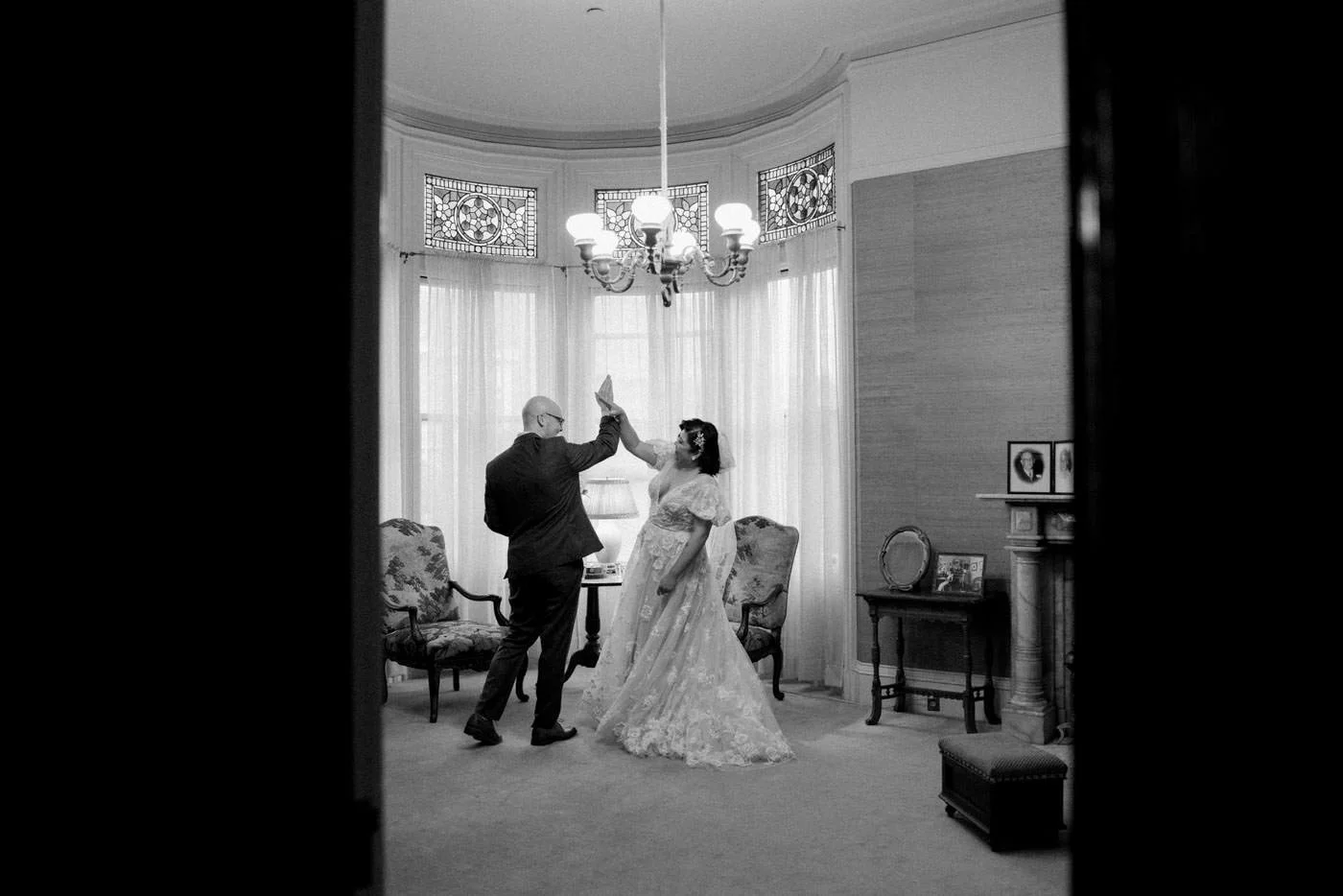 Haas-Lilienthal House Wedding AT 024.jpg