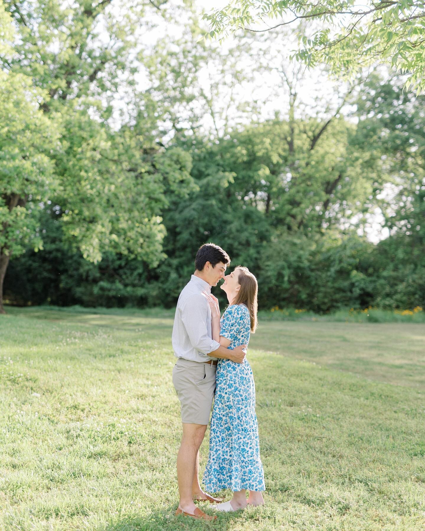 Nothing better than a weekend at the beach photographing a wedding! 🌊💙