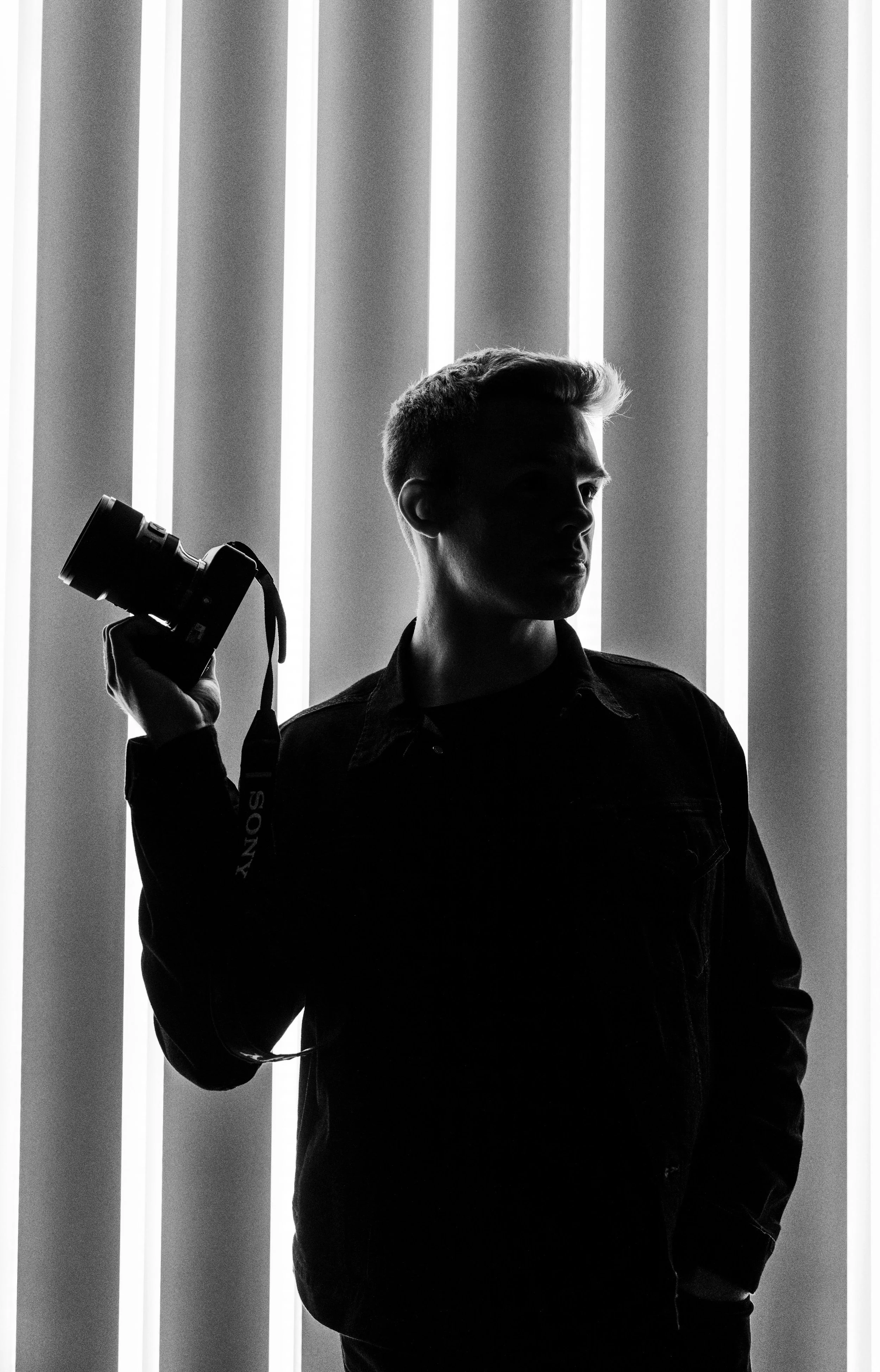 NeonLightsConnorBW (5 of 11).jpg