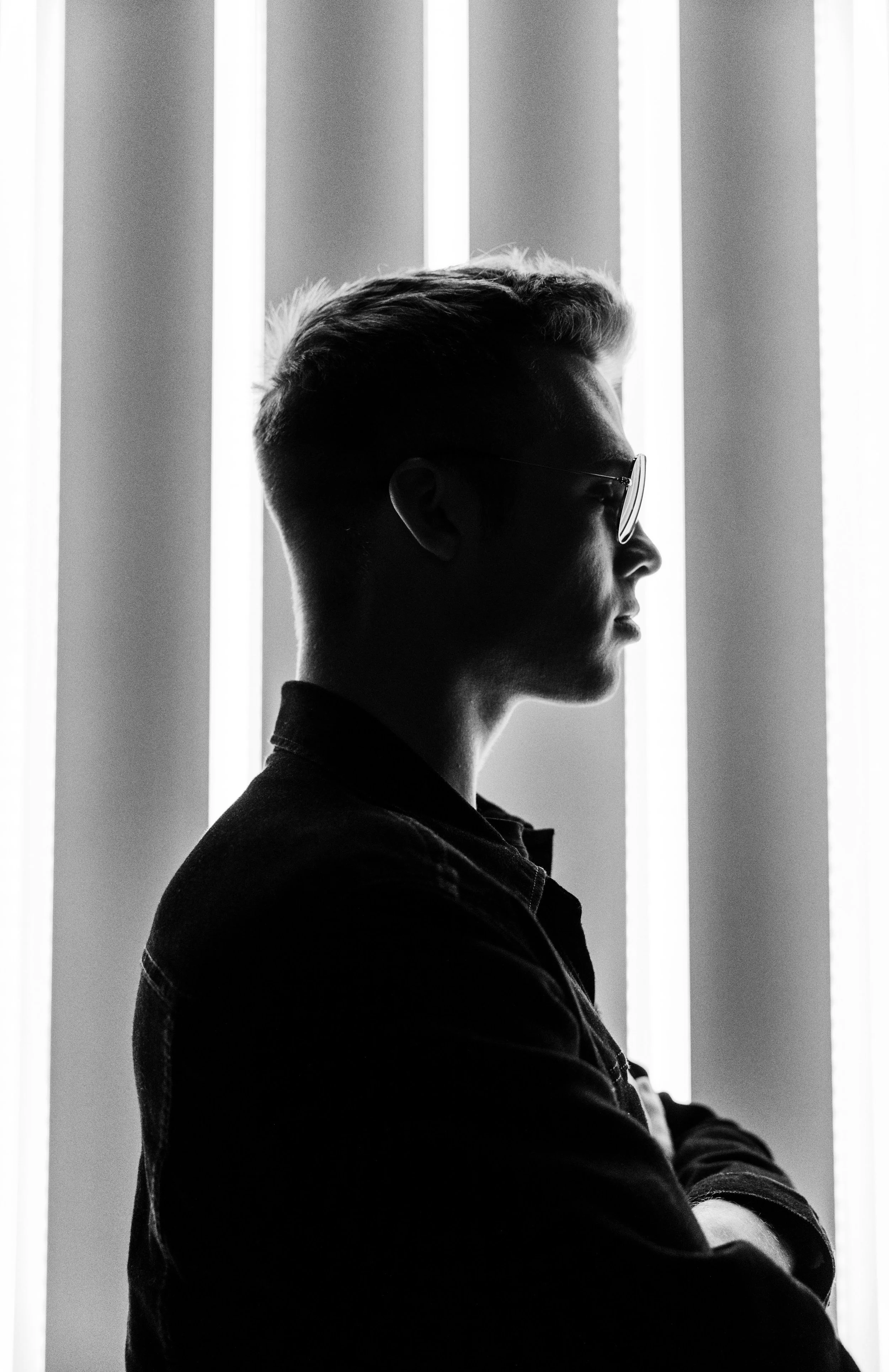 NeonLightsConnorBW (10 of 11).jpg