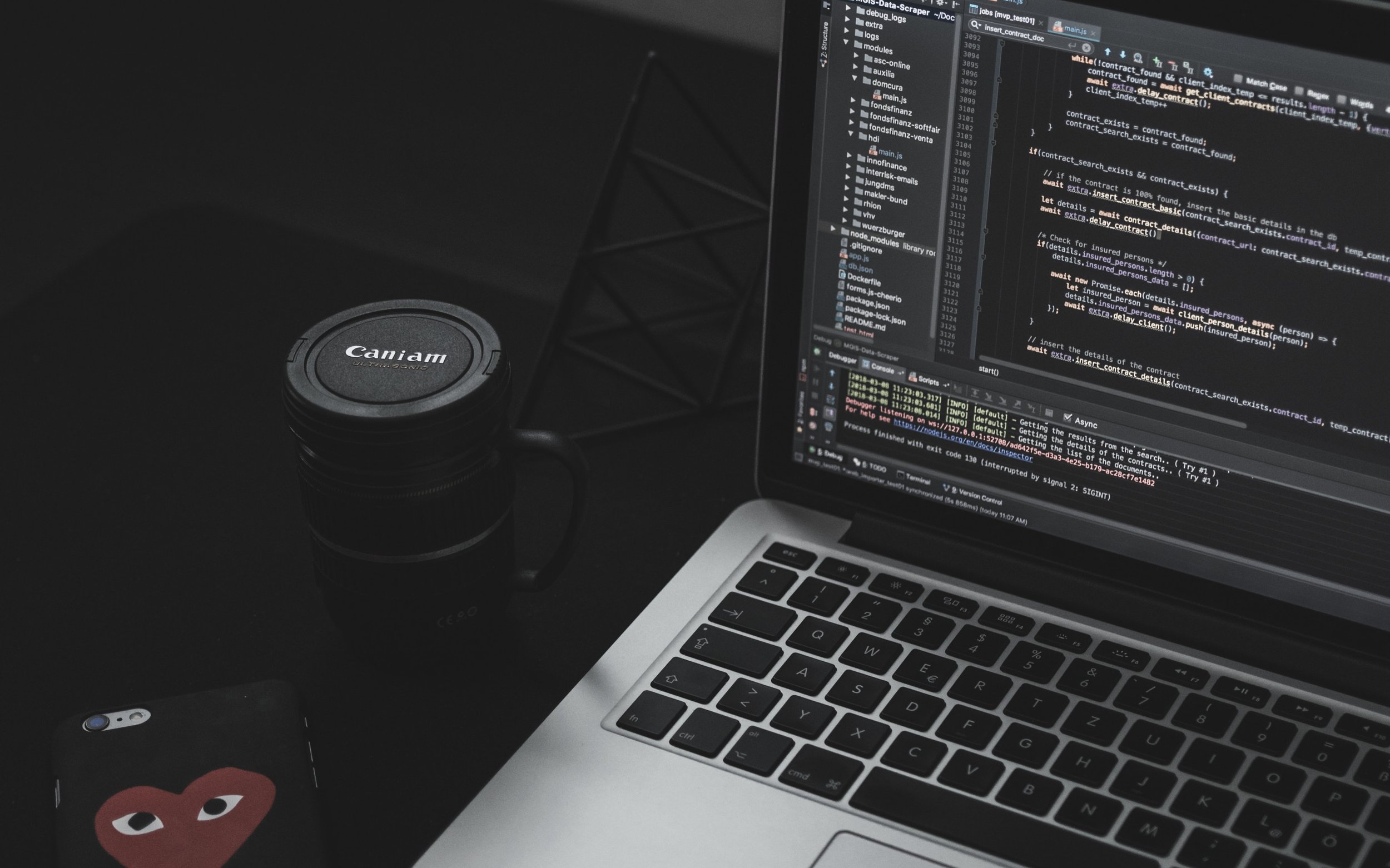 How to Create a Dark Mode Squarespace Design?