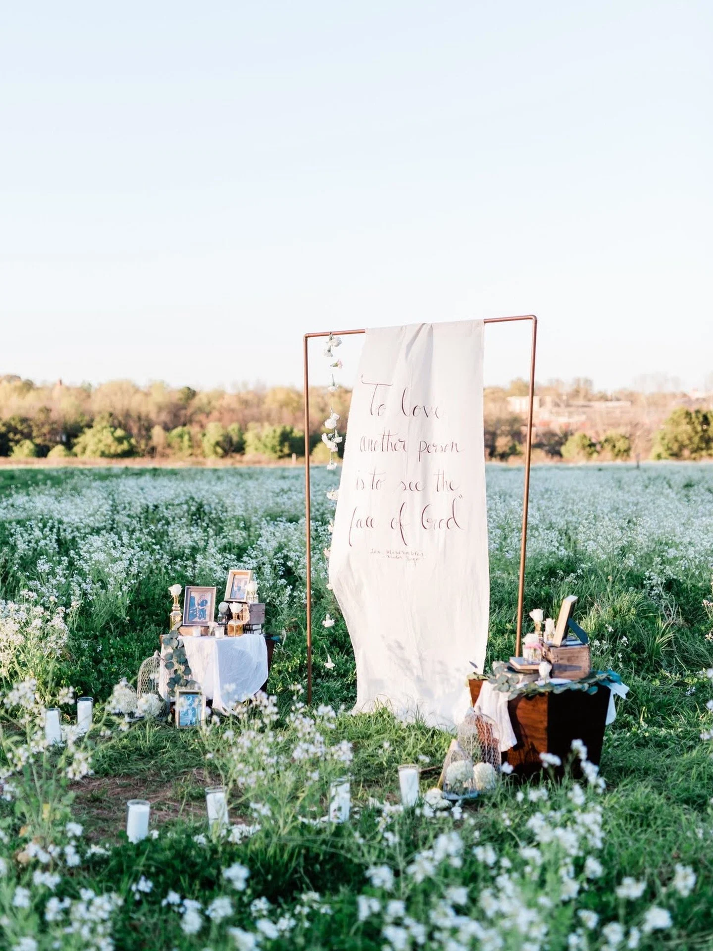 So happy spring is here and the blooms are BLOOMING. If you&rsquo;re thinking of proposing this month or next we have the perfect places to propose. Picture secret garden 🌼 and we&rsquo;ll do all the heavy lifting so you get to enjoy your favorite p