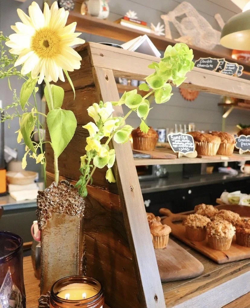 Craft Coffee in Carbondale Colorado, carries fresh cut flowers and dried flowers, organically grown by Juniper Farm of Snowmass, Colorado