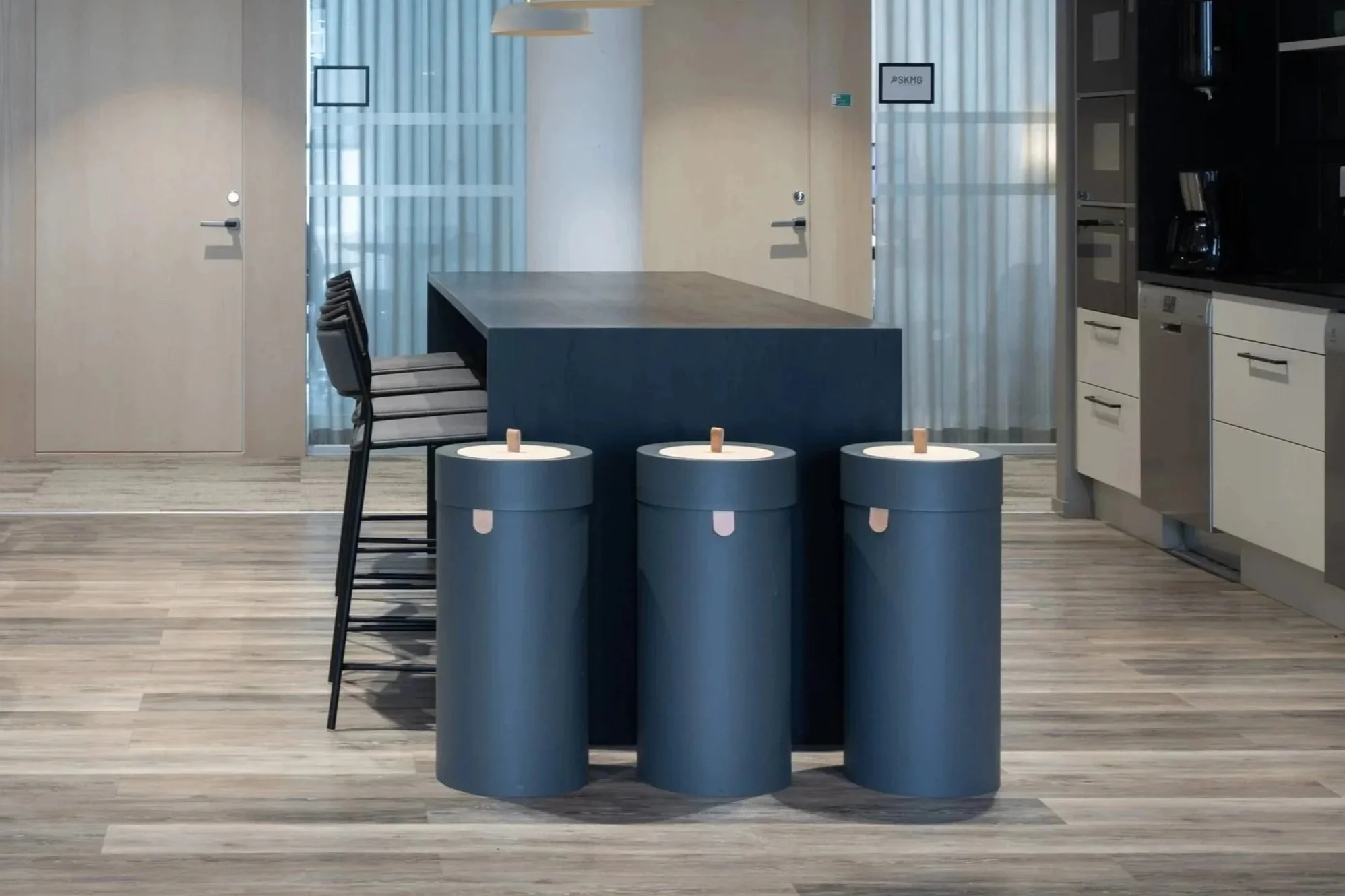 Mizetto-Bin%252BThere%252BL-Photo_by_Lasse%252BOlsson%252BPhoto-02.jpg