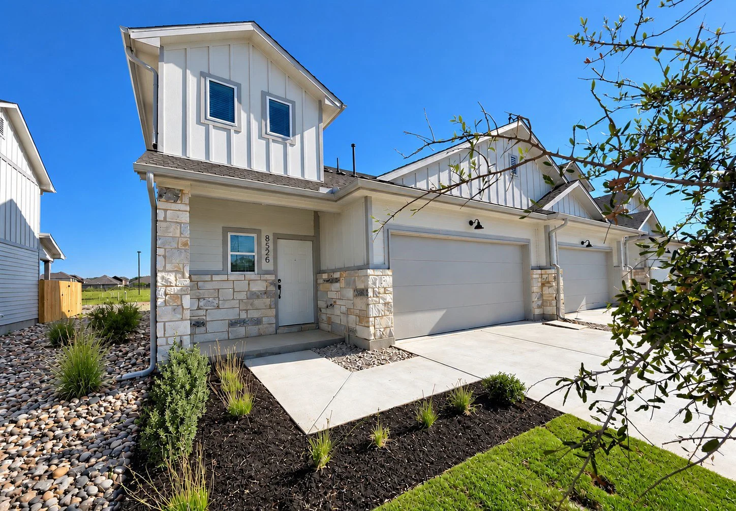 8526 Wellspring Loop Exterior Photo