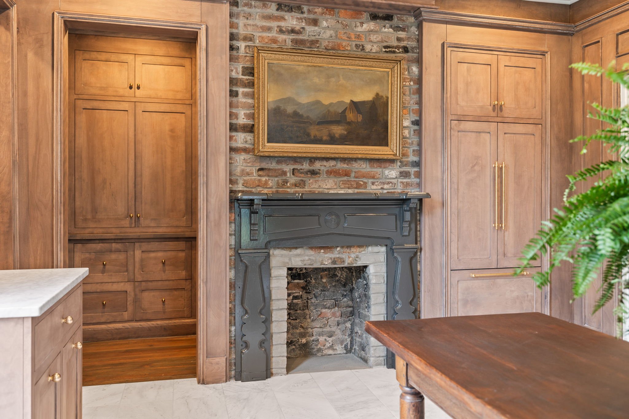 68-web-or-mls-311 W 6th St-68.jpg