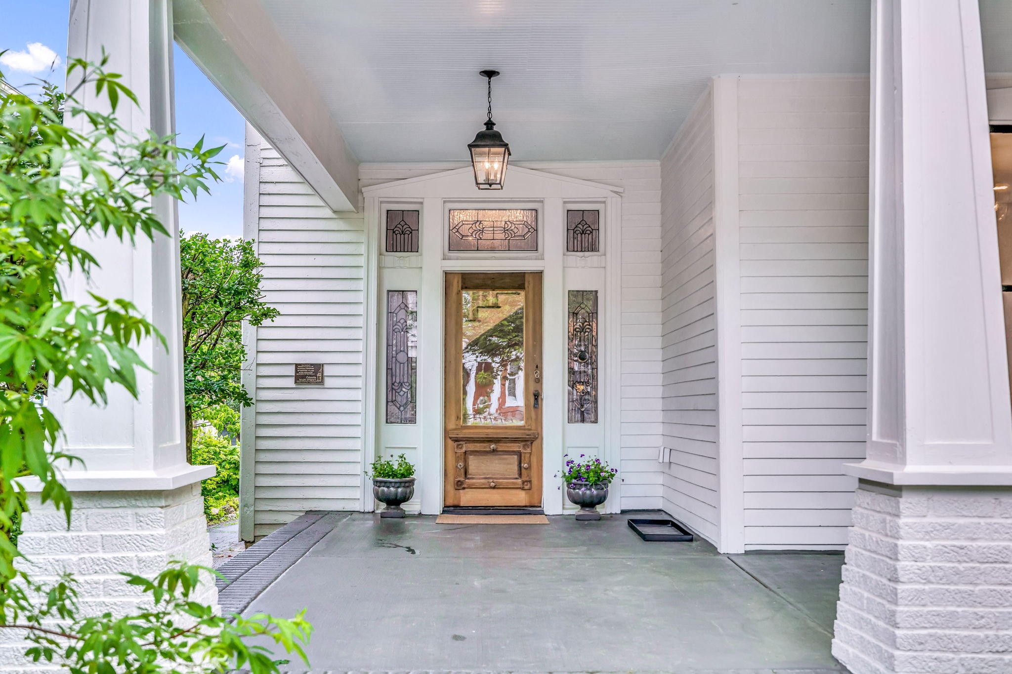 5-web-or-mls-311 W 6th St-5.jpg