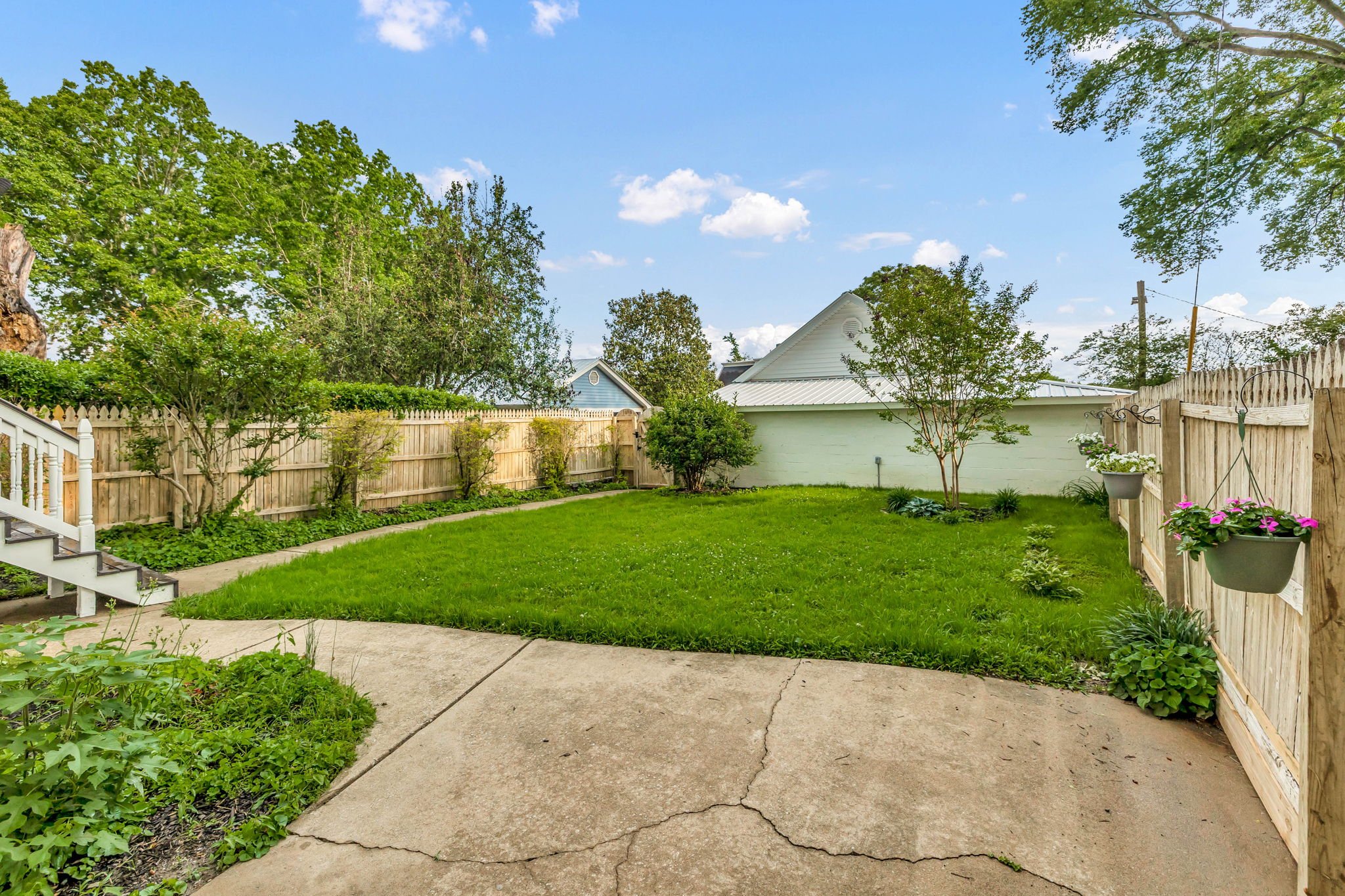 129-web-or-mls-311 W 6th St-129.jpg