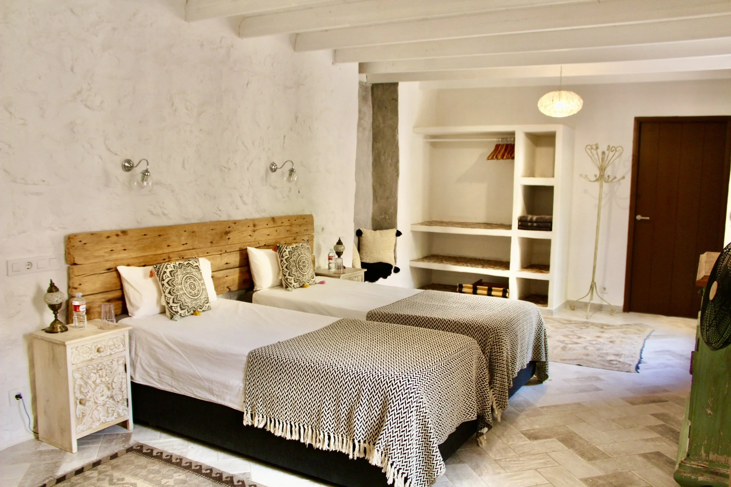 Two twin beds at holiday retreat held by YogaBReathworks.co.uk in Andalucia