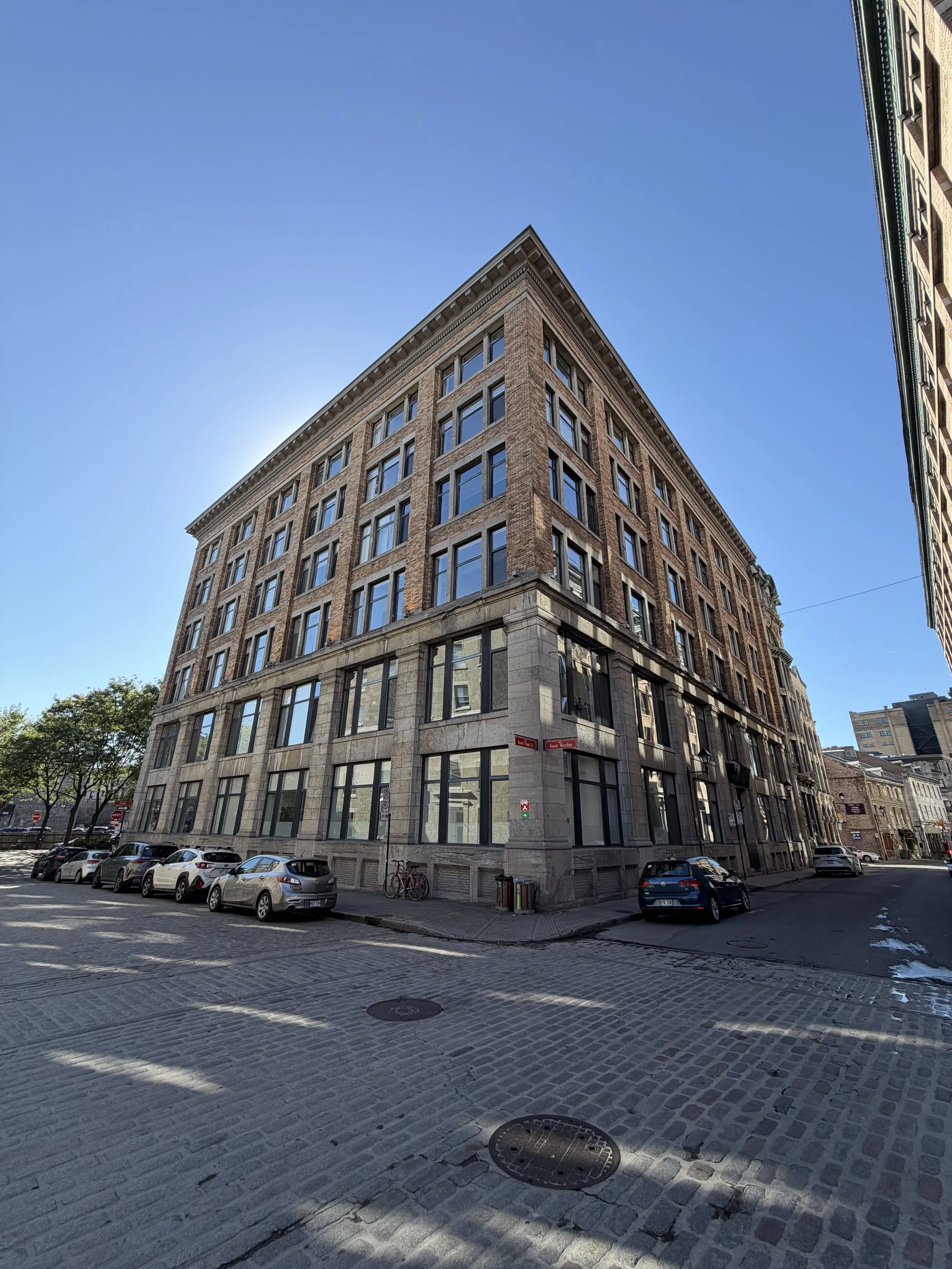 286 St. Paul West, #101