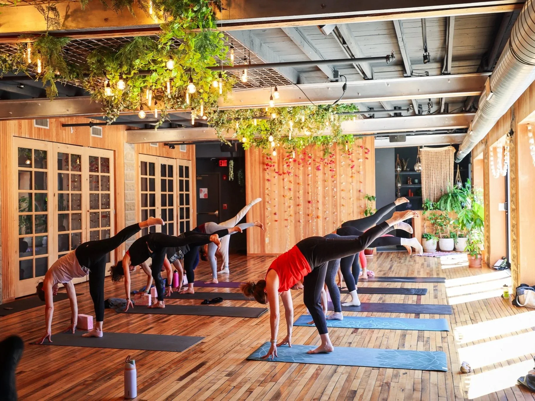 Be Easy Candlelight Yoga Flow