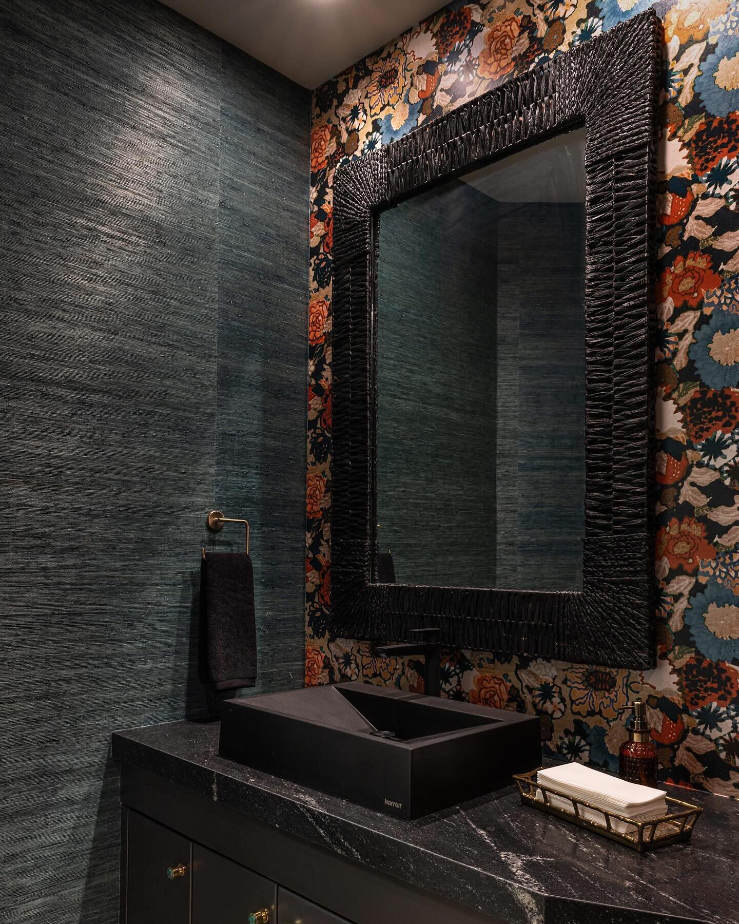 This install was done a while ago but our client sent us the finish look and it&rsquo;s beautiful! 😍