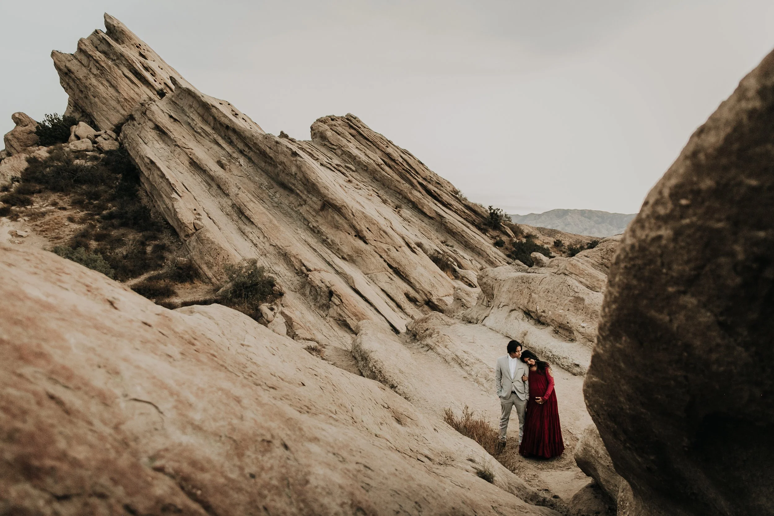 RA-Vasquez-Rocks-Maternity-Session-131.jpg