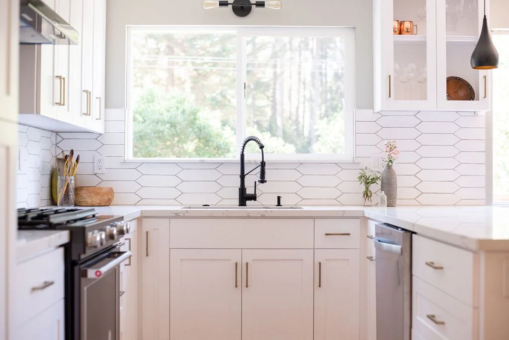 Photography: Aptos Village Creative
Interior Selection + Styling: Aino Boyer Interiors