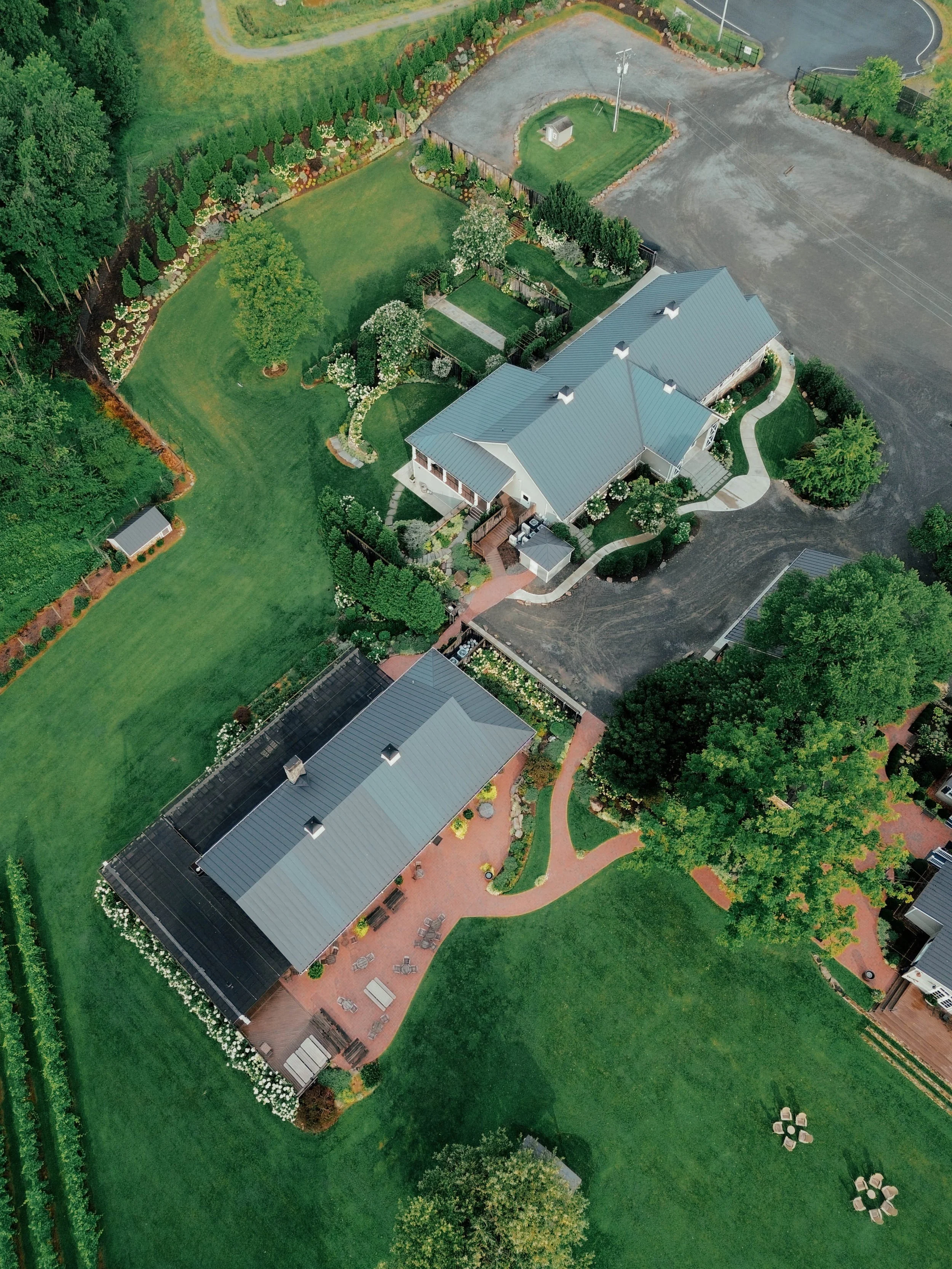FLEETWOOD_FARM_WINERY_KATIE_LOKKE_DMV_WEDDING_COLLECTIVE_PREVIEWS-1.jpg