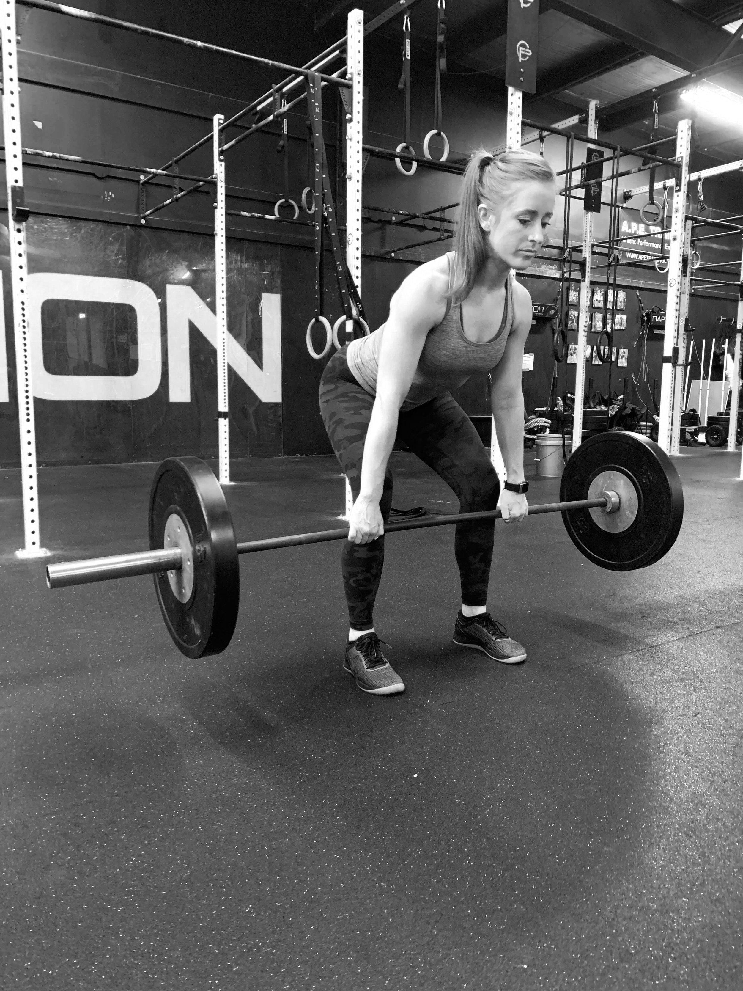 Deadlifting Through Pregnancy: How to Stay Strong, Safe, and Confident
