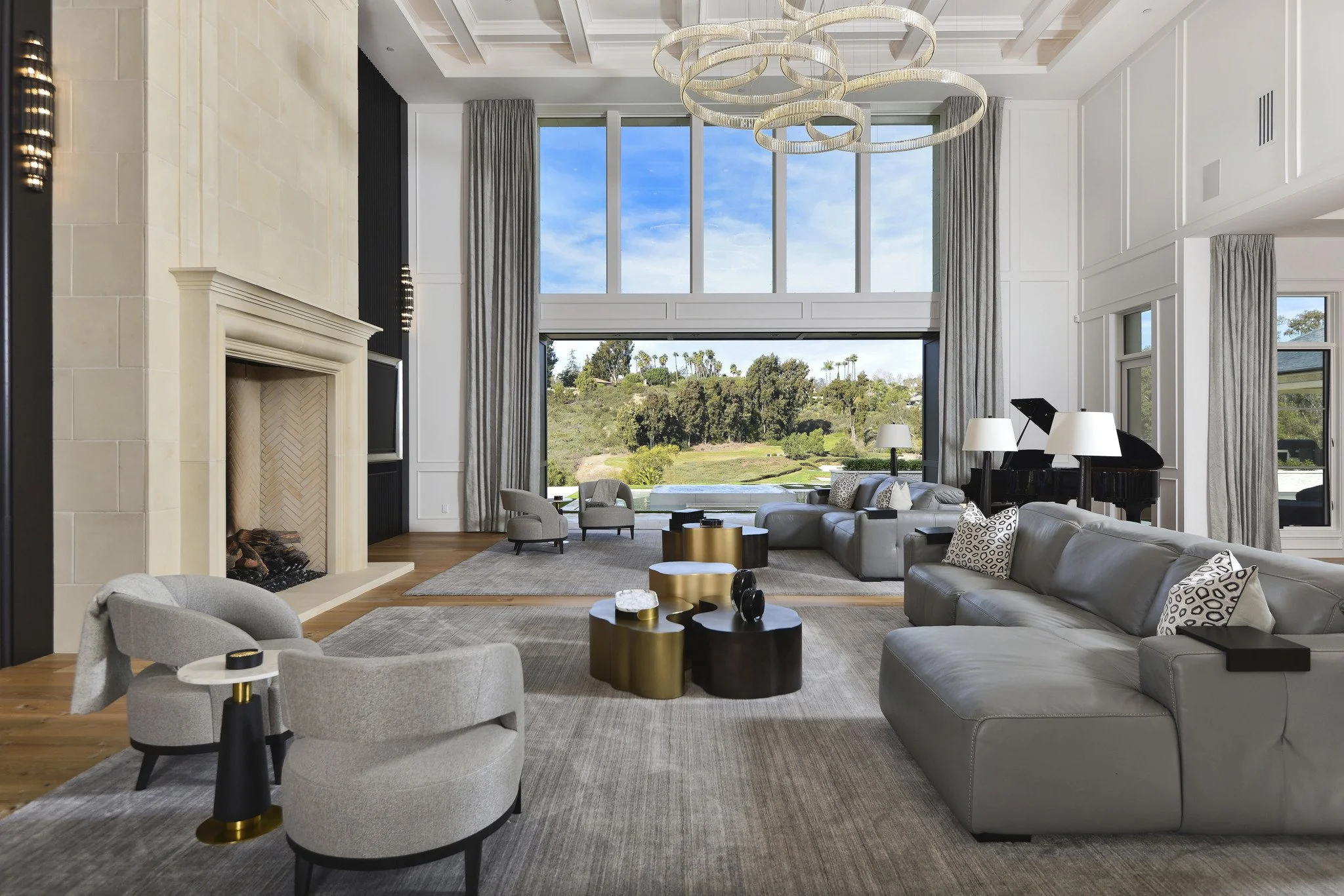 Clubhouse 2 living room.jpg