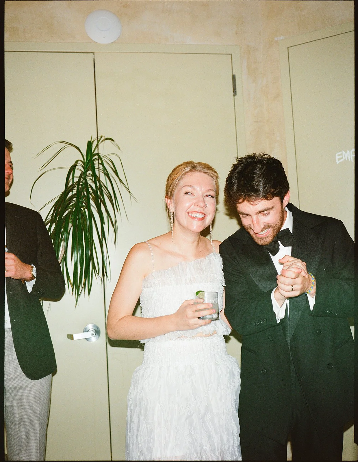 brooklyn-nyc-wedding-on-film-498_websize.jpg