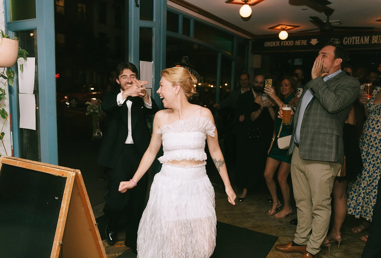brooklyn-nyc-wedding-on-film-521_websize.jpg