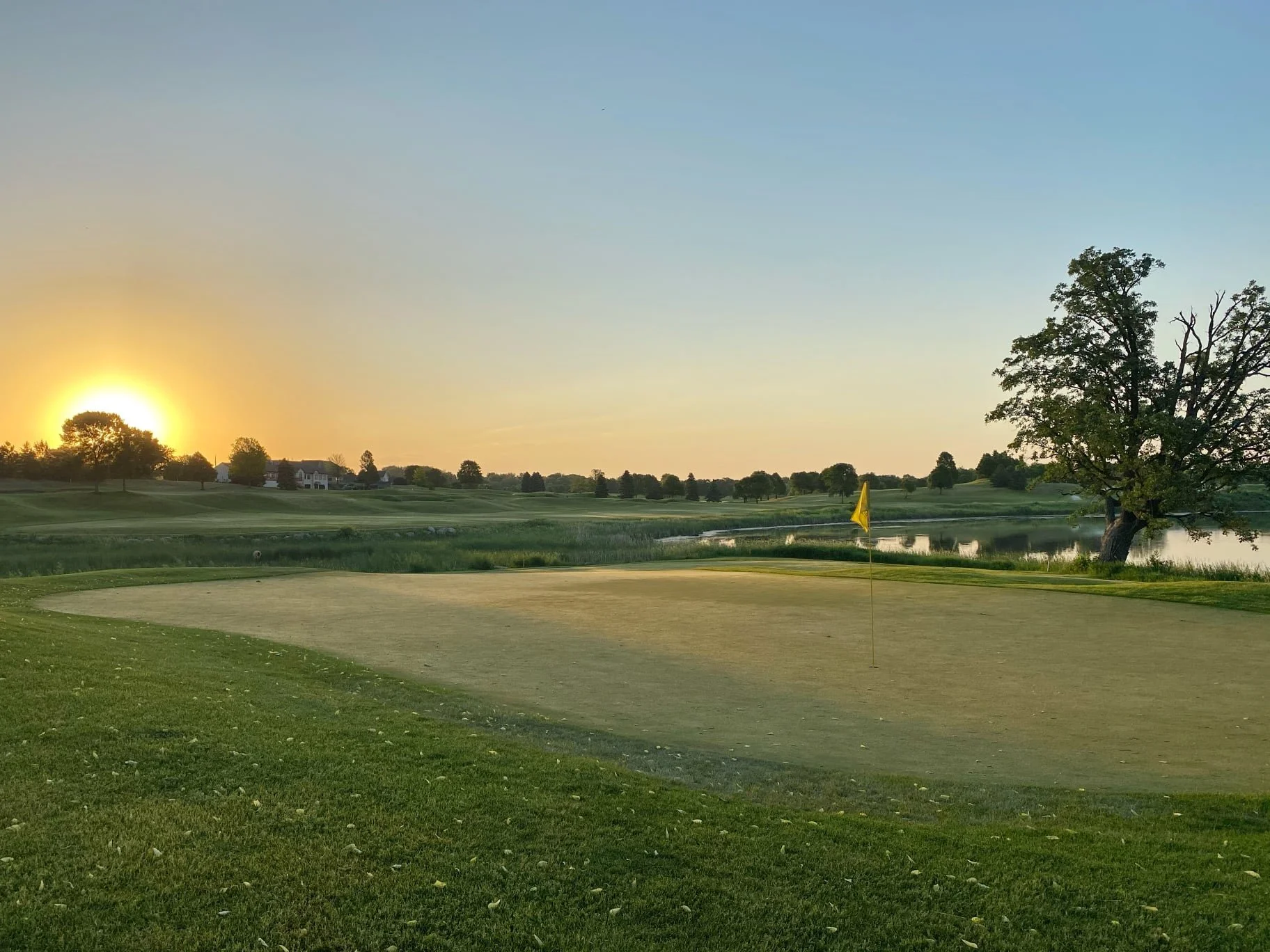 hole 7 sunrise.jpg