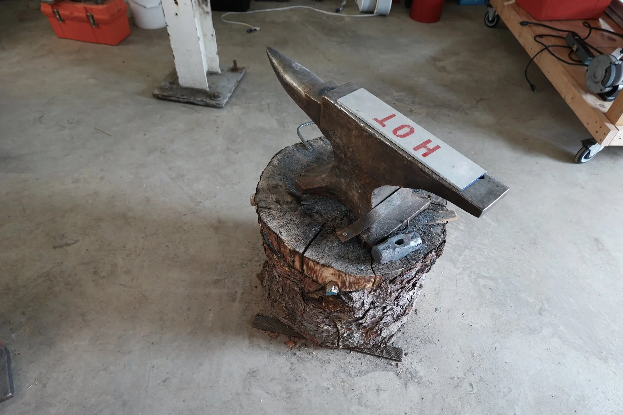 MetalShopAnvil.jpg