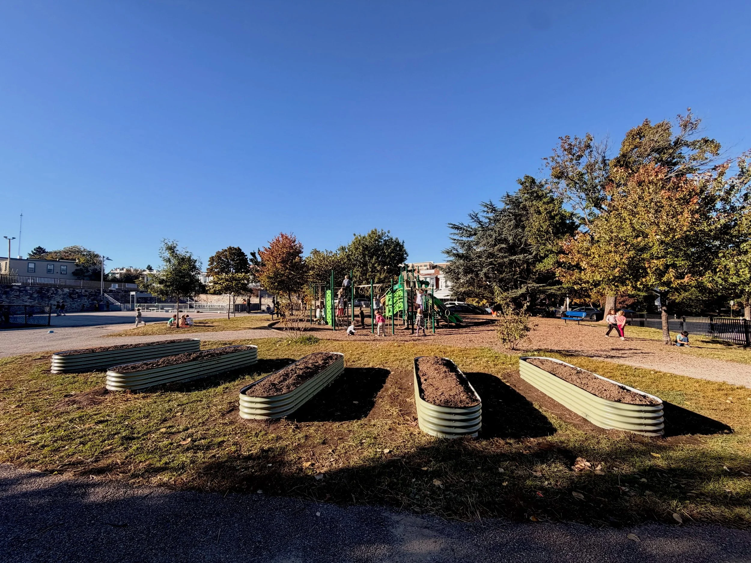 These garden beds are getting filled this Sunday, October 25, starting at 10am, along with general outdoor cleanup. Hope to see you there!