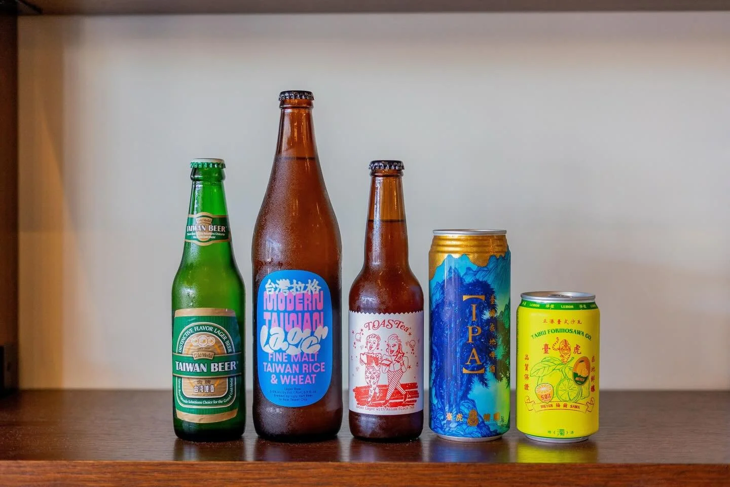 TGIF! 🙏 Looking for the perfect weekend drink?

Did you know that we have beer on the menu at @liangsvillage - specially imported from Taiwan.

Come join us this weekend and enjoy an amazing brew (or two!) with your meal! 🍻