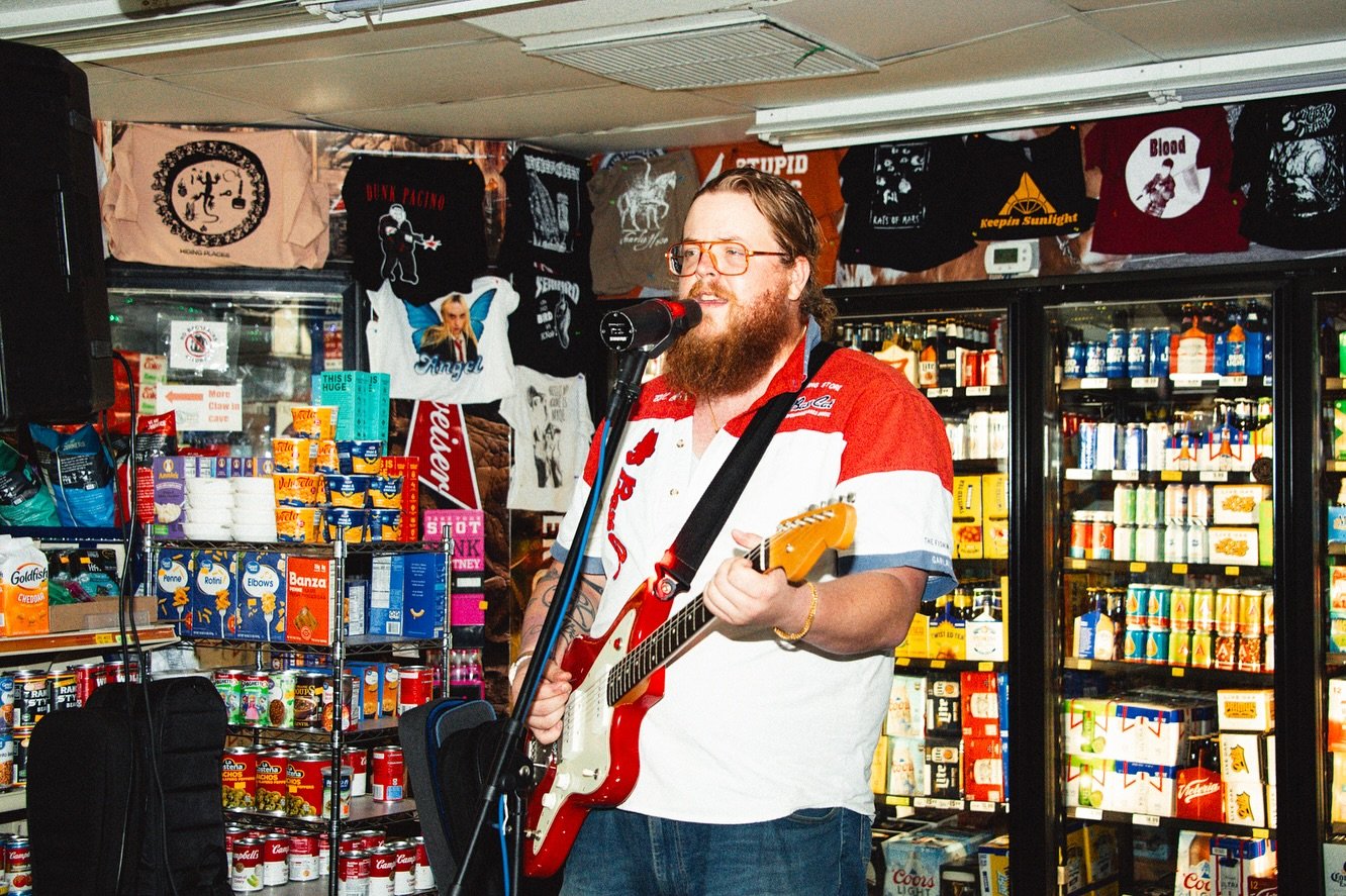 Hey hi been a minute but I think @riovenue is my favorite place to shoot 🍬⛽️
.
#austinmusicscene #riomarket #musicphotographers #austinphotographer