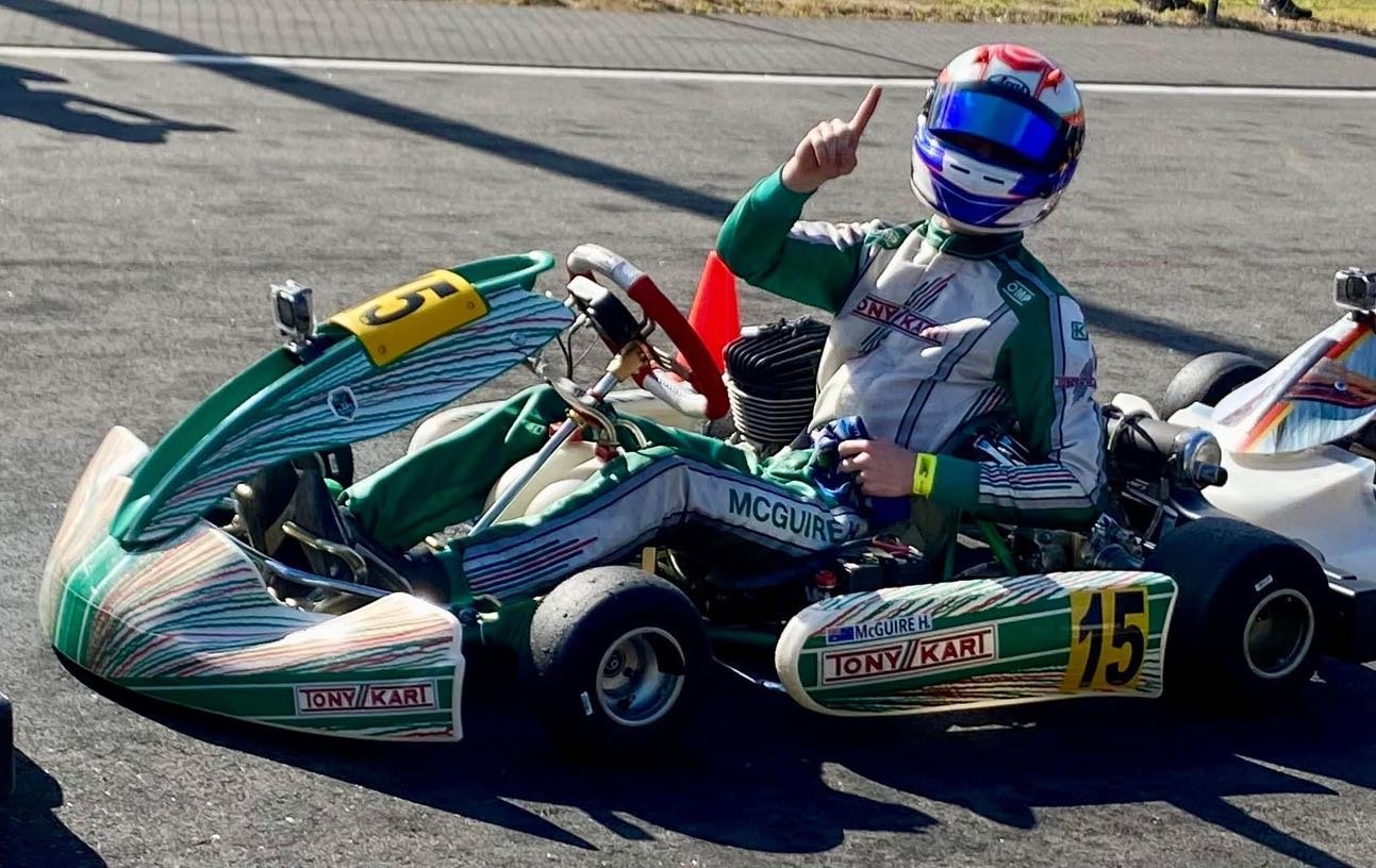 Team Green on form in WA!

This weekend saw another fantastic Carnival of Karts by @tigerkartclub along with 2 Pole positions ⏱️⏱️and 2 Final Wins 🏆🏆 for the Tony Kart 401RR.

Hugh McGuire took pole position in both TAG 125 Light and KA3 Senior wit