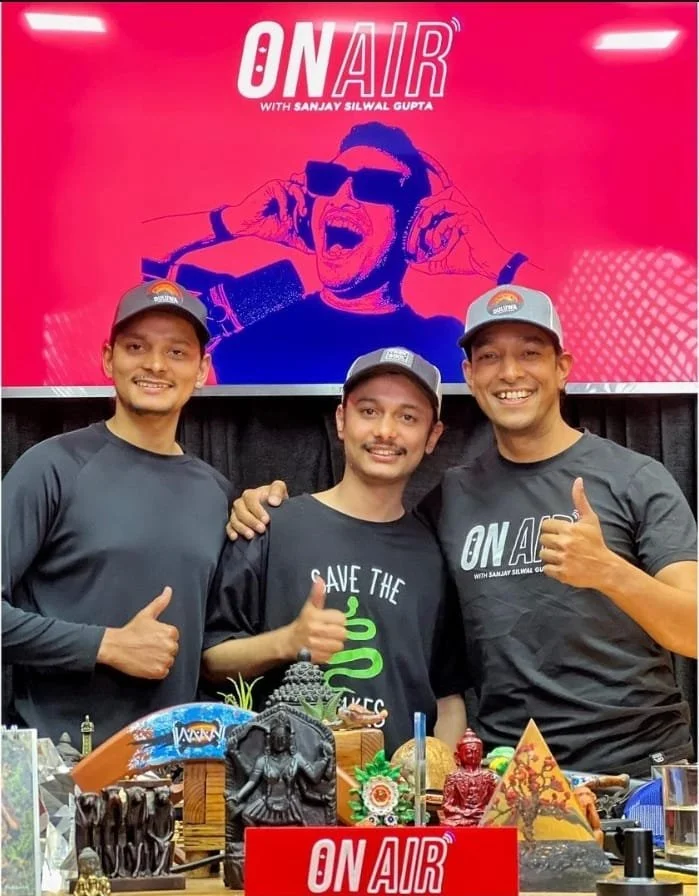 On Air With Sanjay  #318 - Rohit Giri and Roshan Giri 