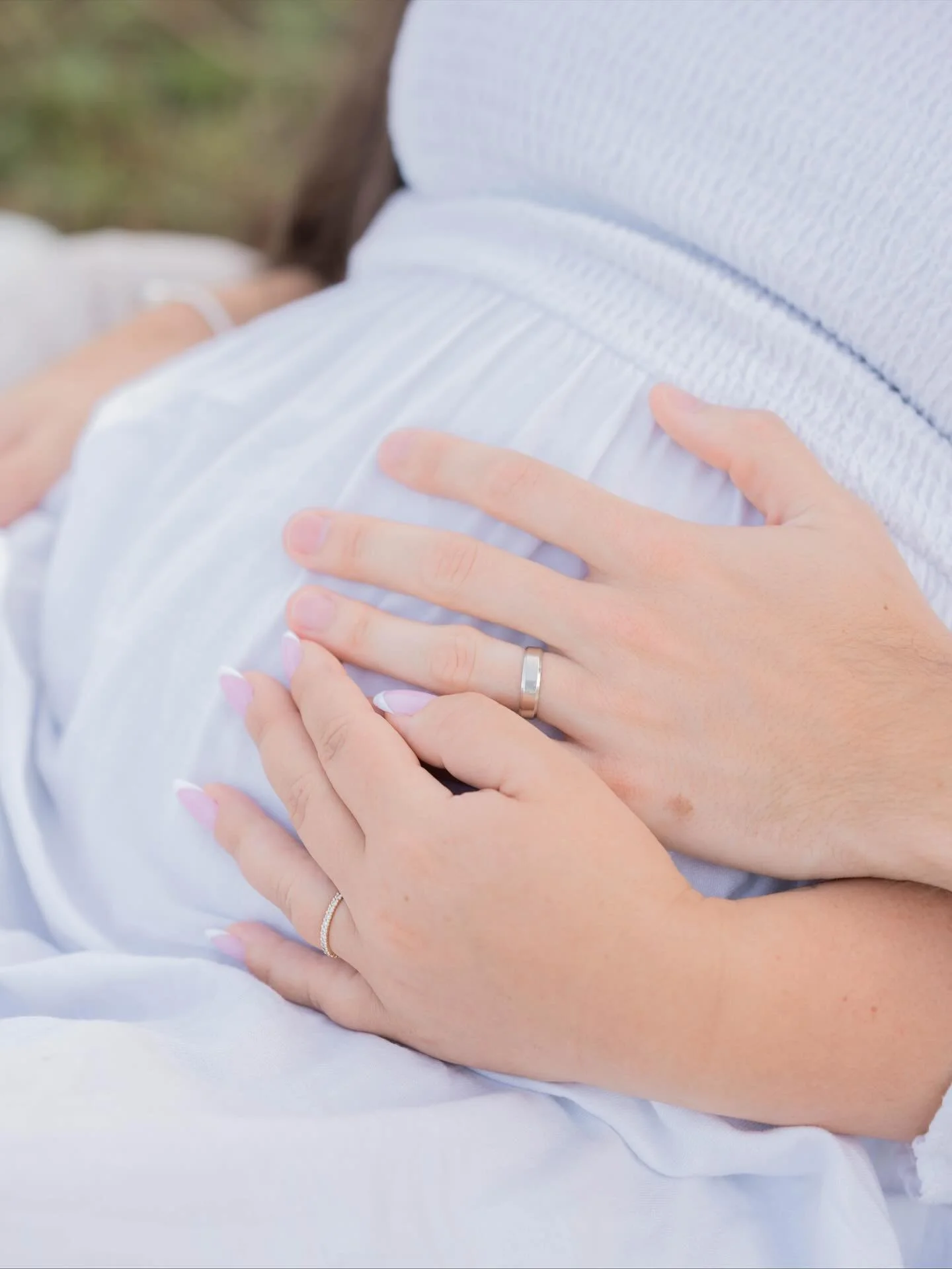 🩵

Ein ganz sch&ouml;nes Sommer Pregnancy-shooting ☀️ 

#pregnant #pregnancy #pregnancyshoot #photoshoot #couple #familyshoot #familyphotos #summer #zurich #switzerland #lucerne #luzern