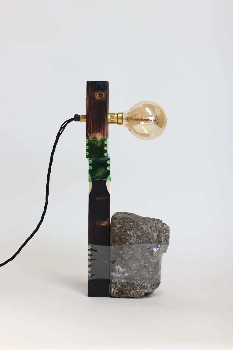 MicaellaPedros_JoiningBottles_Lamp01_rightside.jpg
