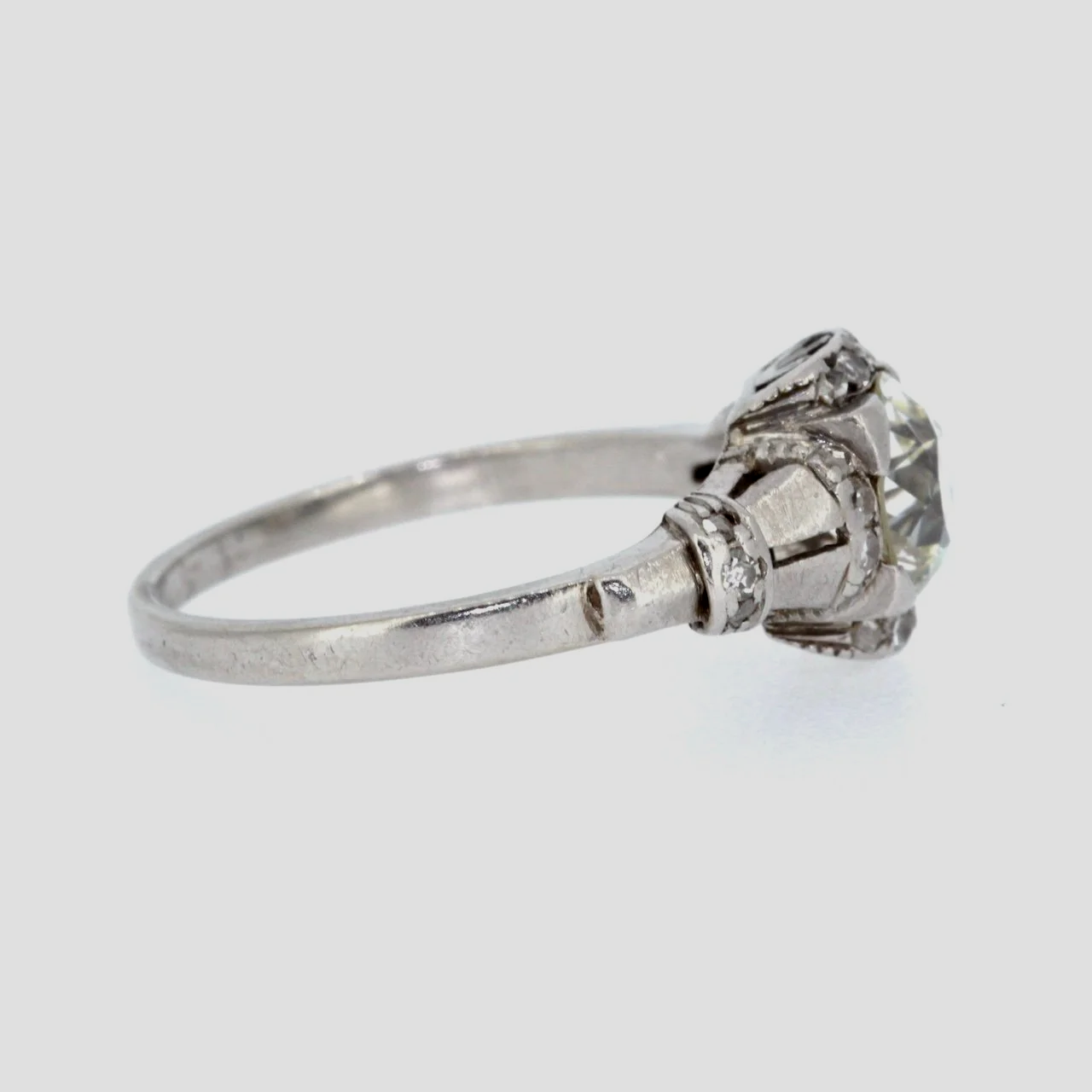 1.4carat-old-cut-solitaire-platinum-diamond-ring-jewellery-www.saulgreenstein.co.uk4.png