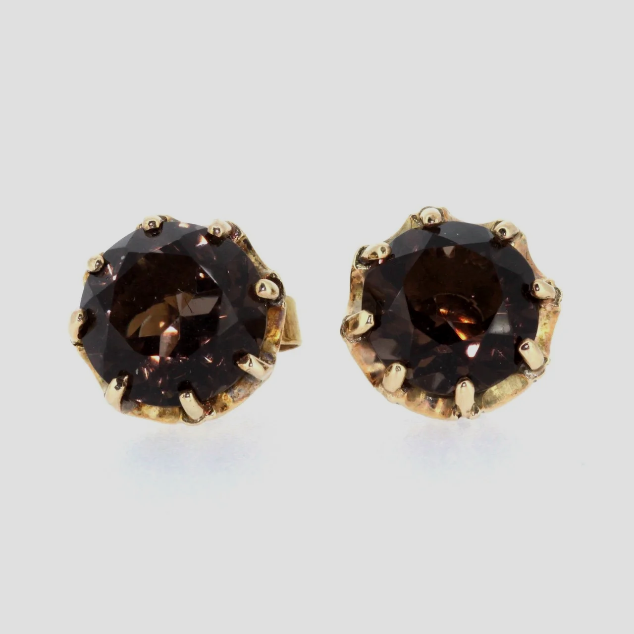 Smoky-quartz-stud-earrings-9ct-yellow-gold-jewellery-www.saulgreenstein.co.uk1.png