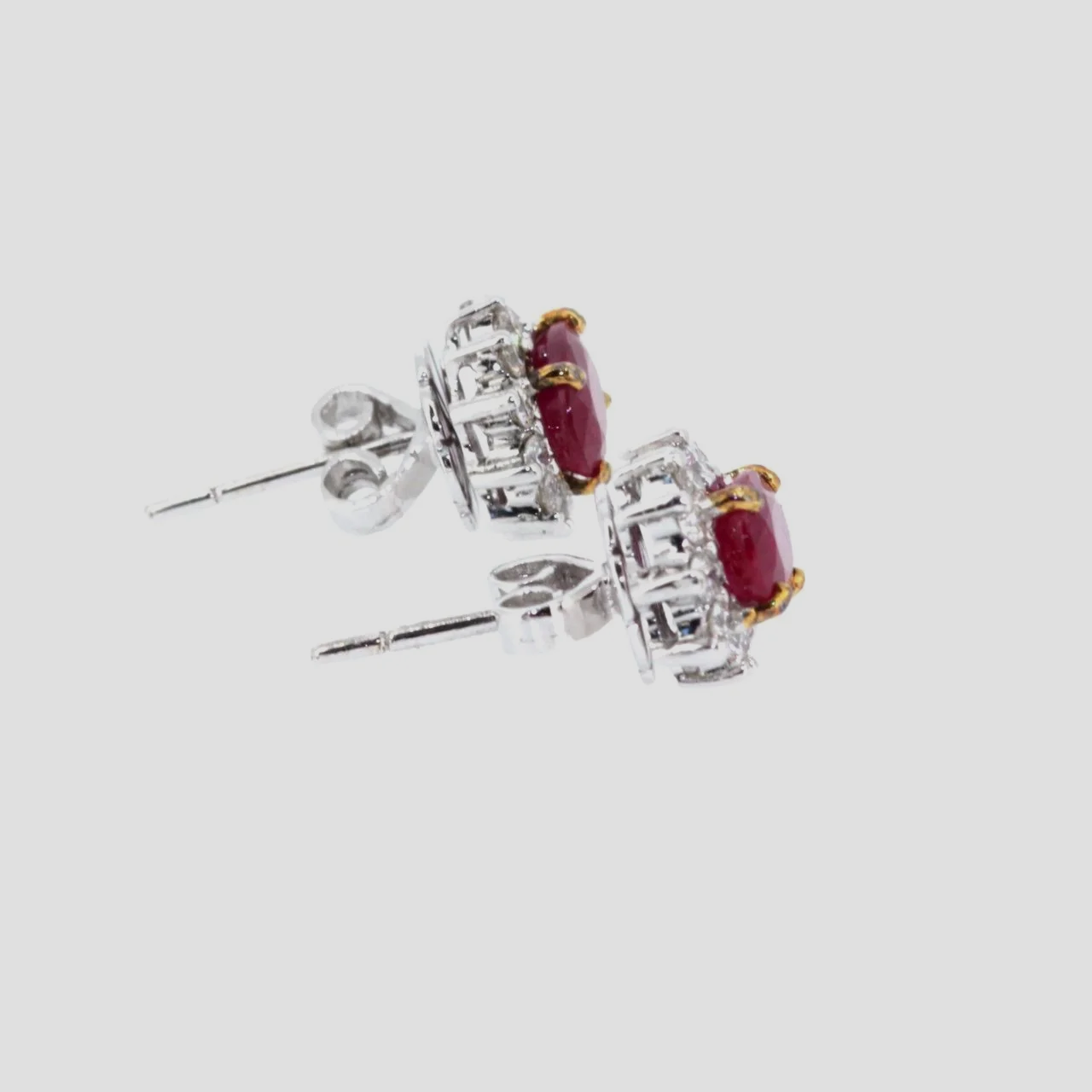 Fancy-ruby-diamond-cluster-earrings-18k-white-gold-jewellery-www.saulgreenstein.co.uk4.png