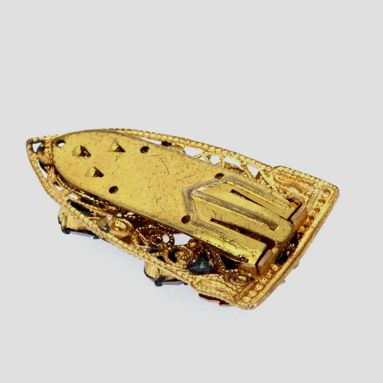 Almandine-garnet-enamel-clip-1930-jewellery-www.saulgreenstein.co.uk2.png