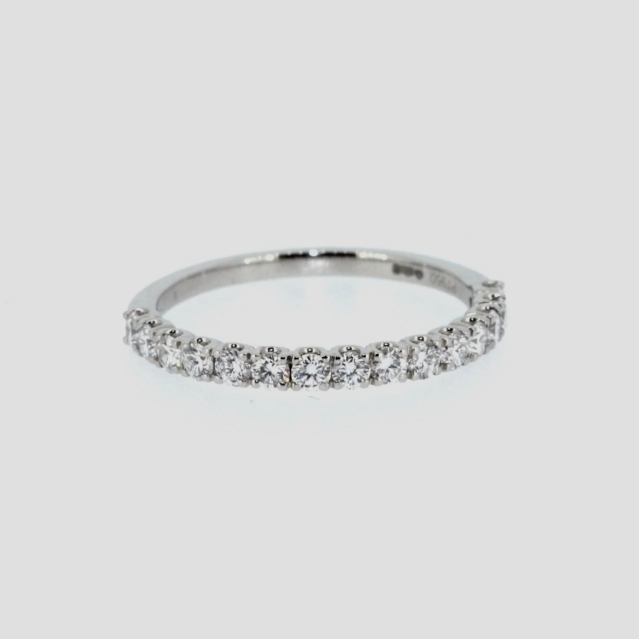 0.53ct-diamond-half-eternity-ring-18k-white-gold-www.saulgreenstein.co.uk1.png
