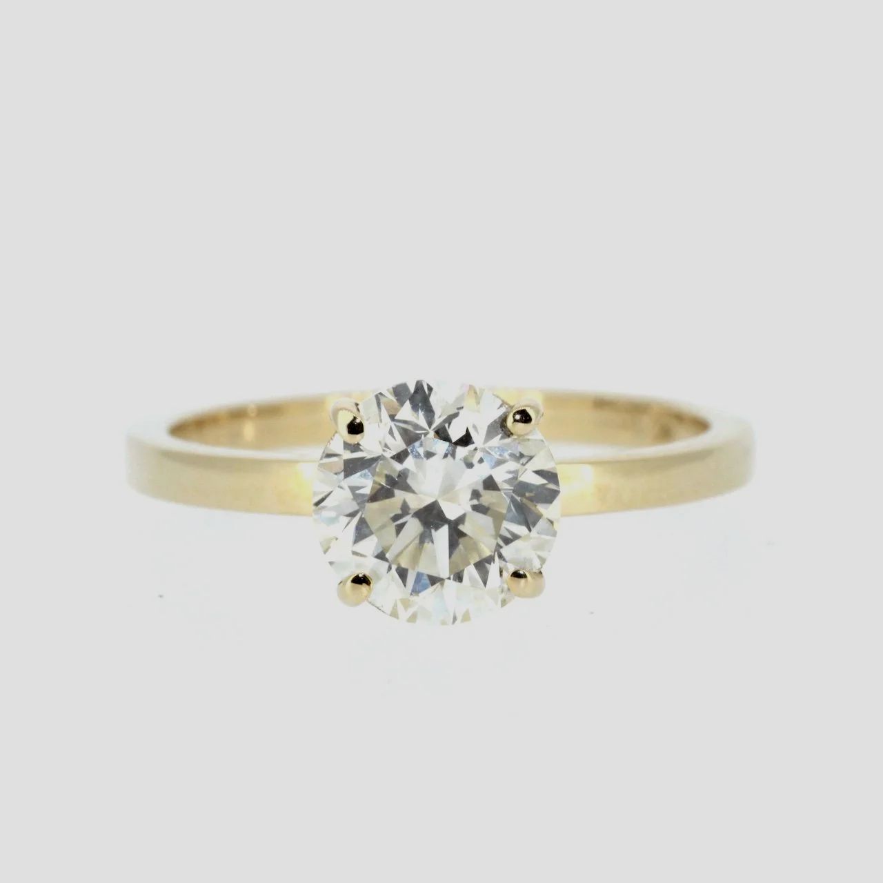 2.12-carat-diamond-solitaire-ring-18k-yellow-gold-jewellery-www.saulgreenstein.co.uk1.png