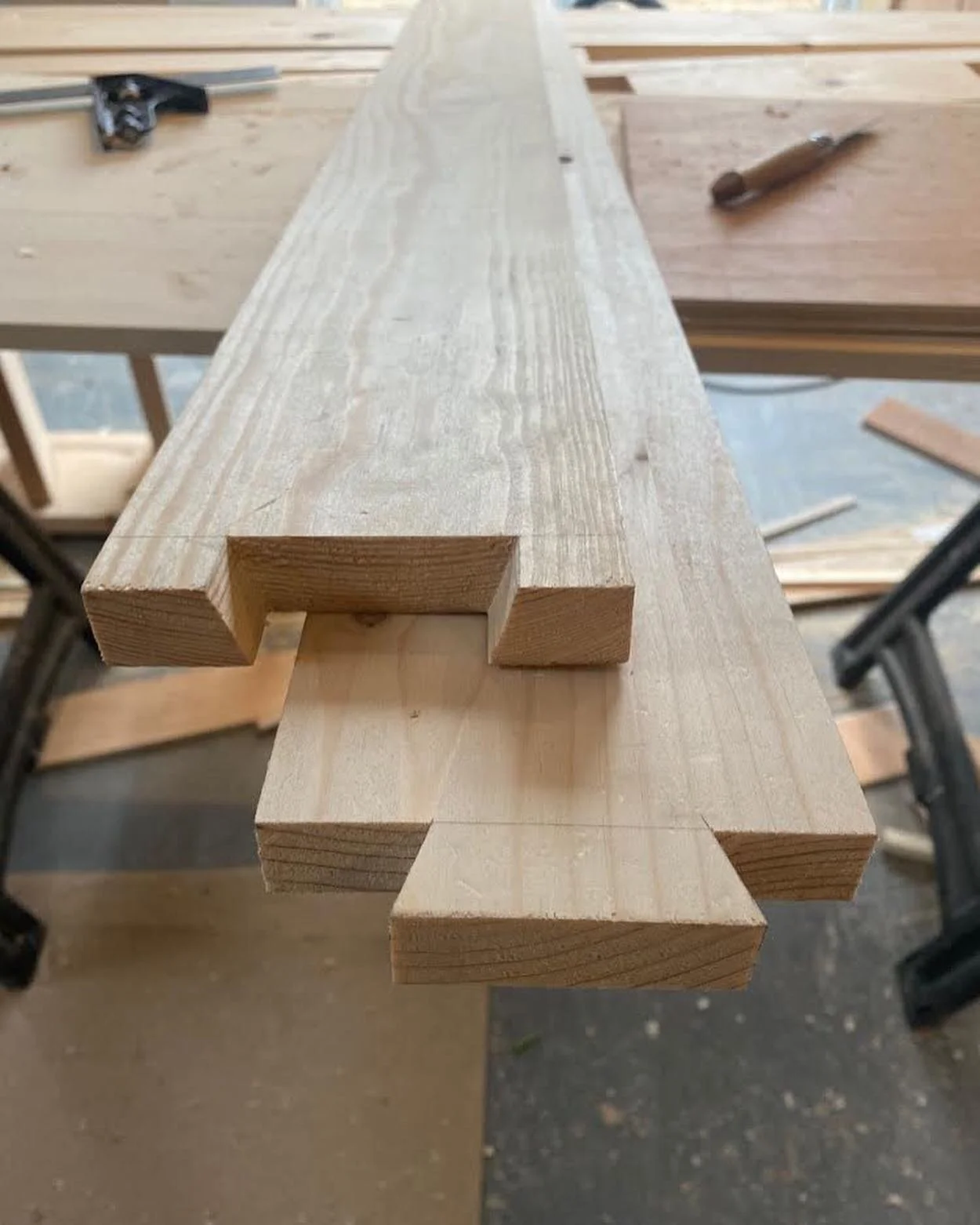 Some BTS of hand cut dovetail joints.

#handcutdovetails #dovetail #dovetailjoint