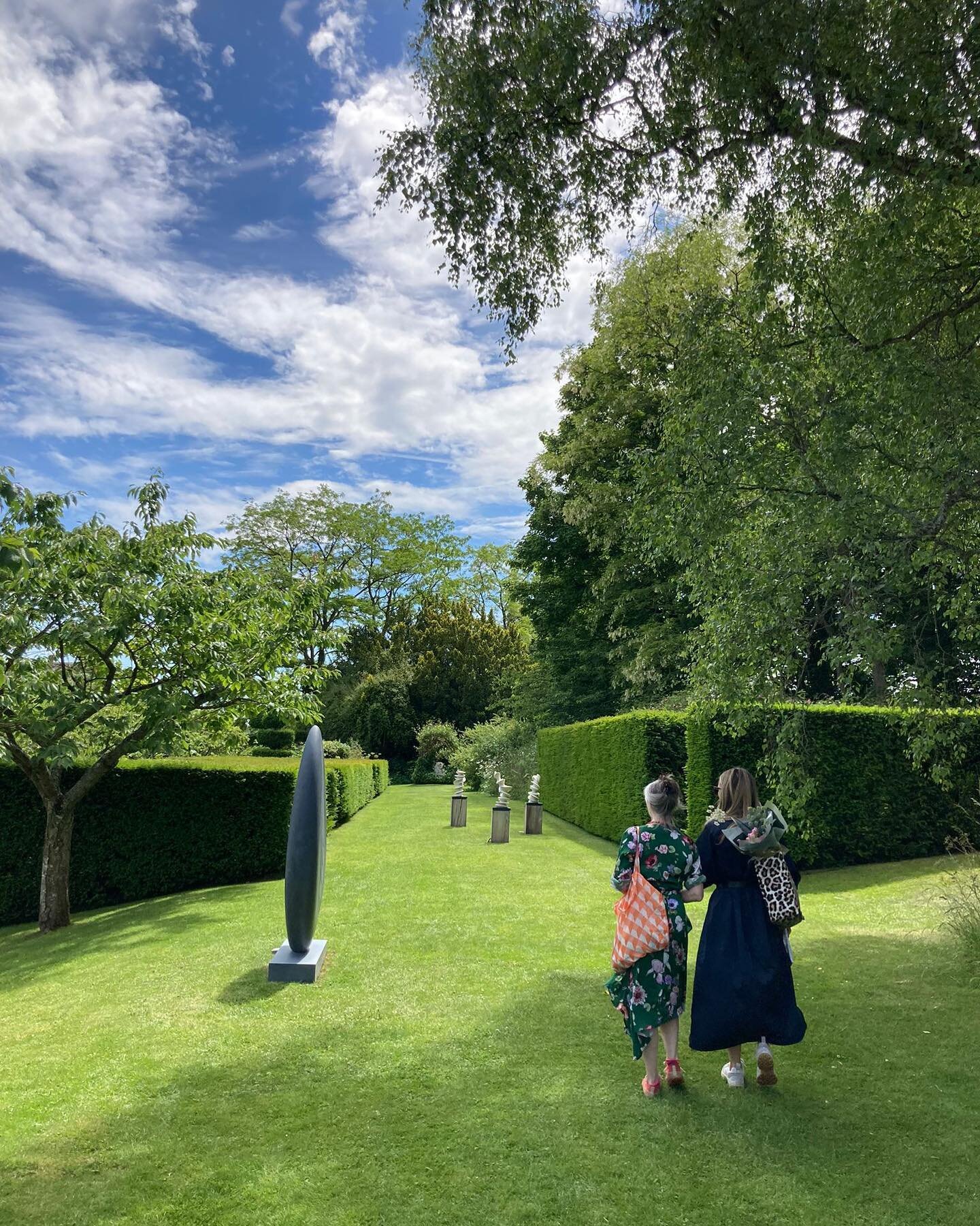 Such a great day @on_form_sculpture with @_lousteele and @lisciousoxford. Photo creds @_lousteele 💚💚💚
