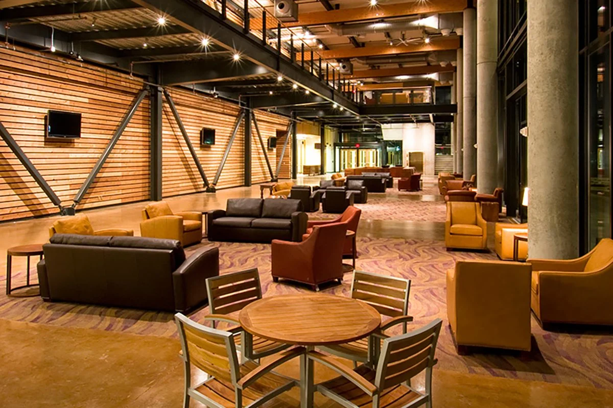 Copy-of-WCC_ii_lobby_left-view_night3-(web).jpg