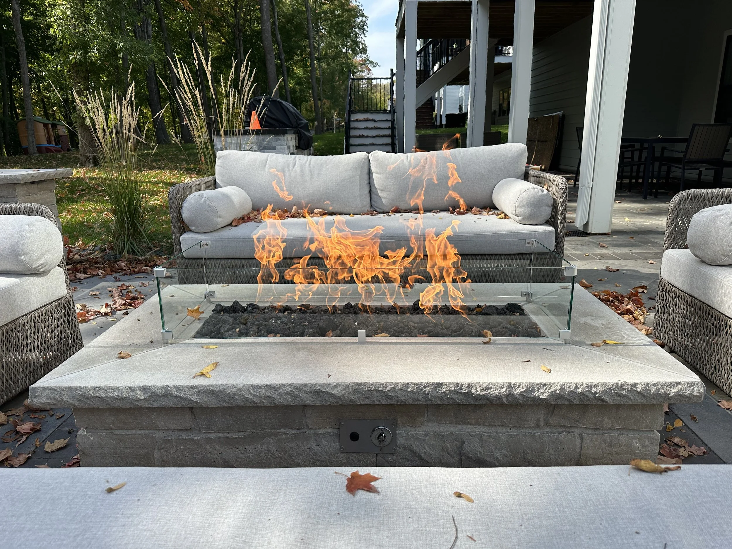 Fire pit with wind Guard.jpeg